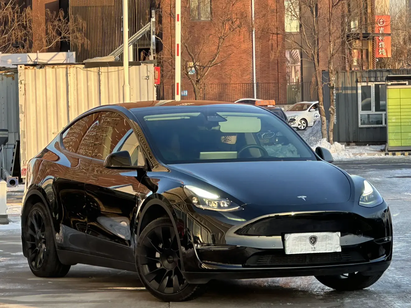 Tesla Model Y  из Китая
