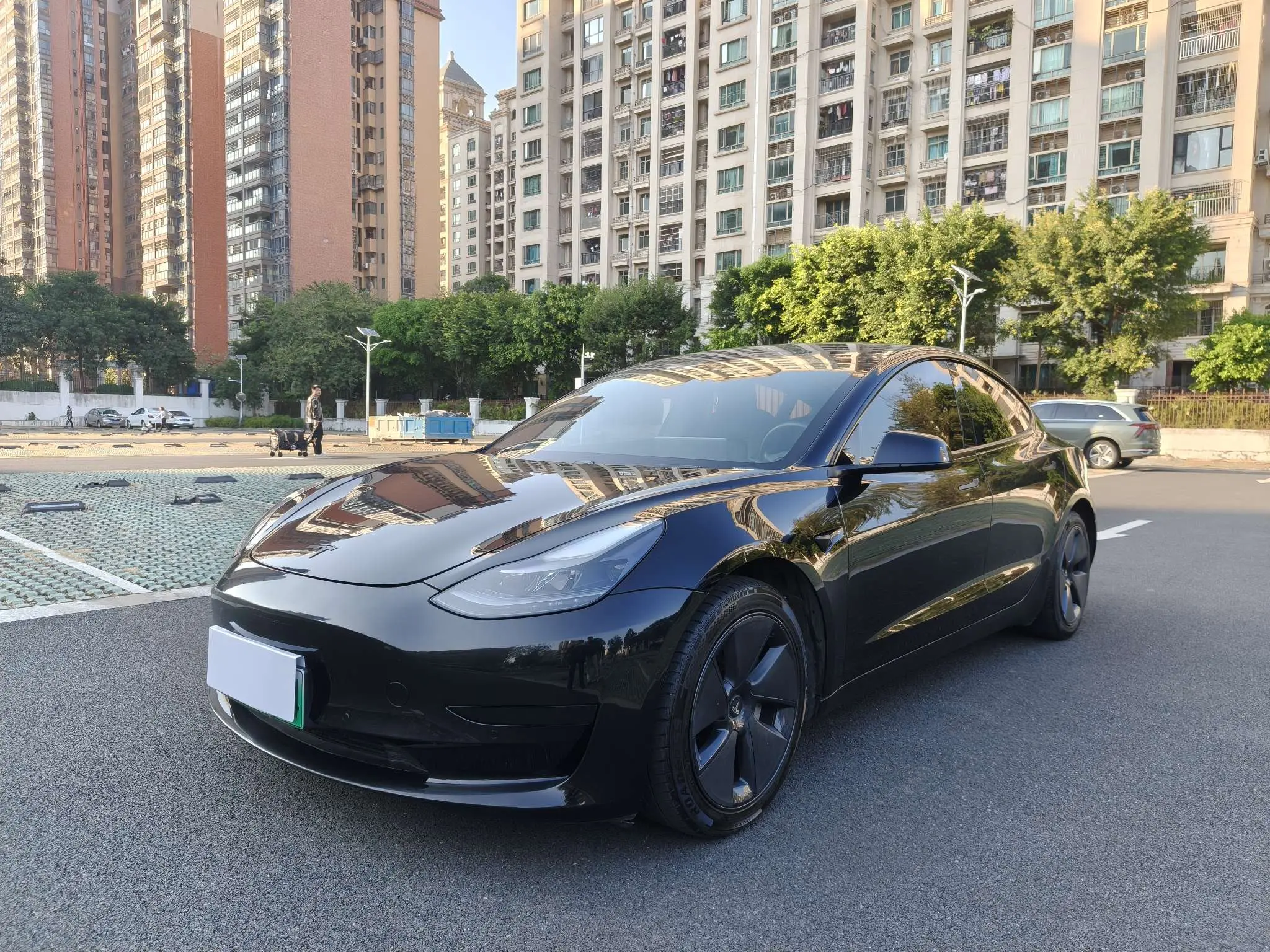 Tesla Model 3  из Китая