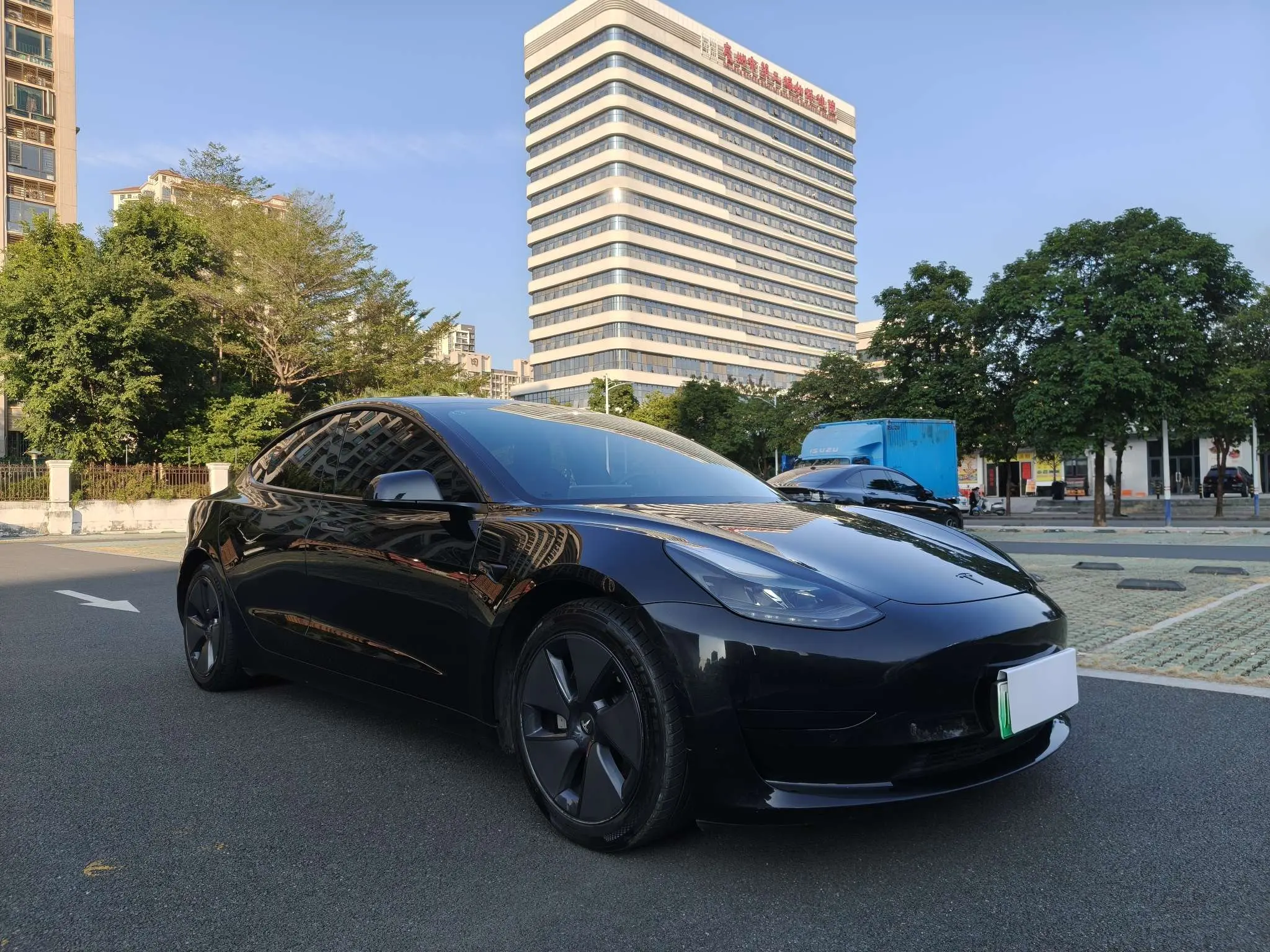 Tesla Model 3  из Китая