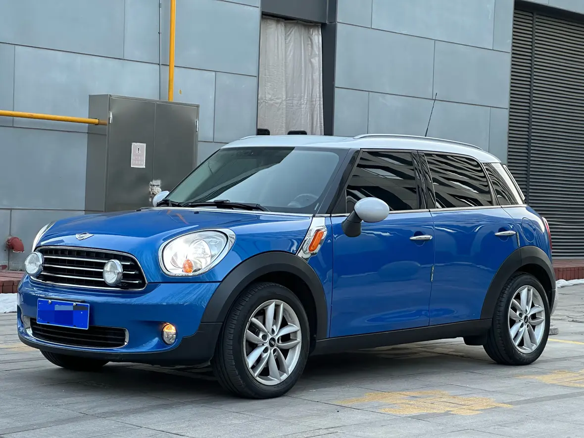 MINI COUNTRYMAN  из Китая