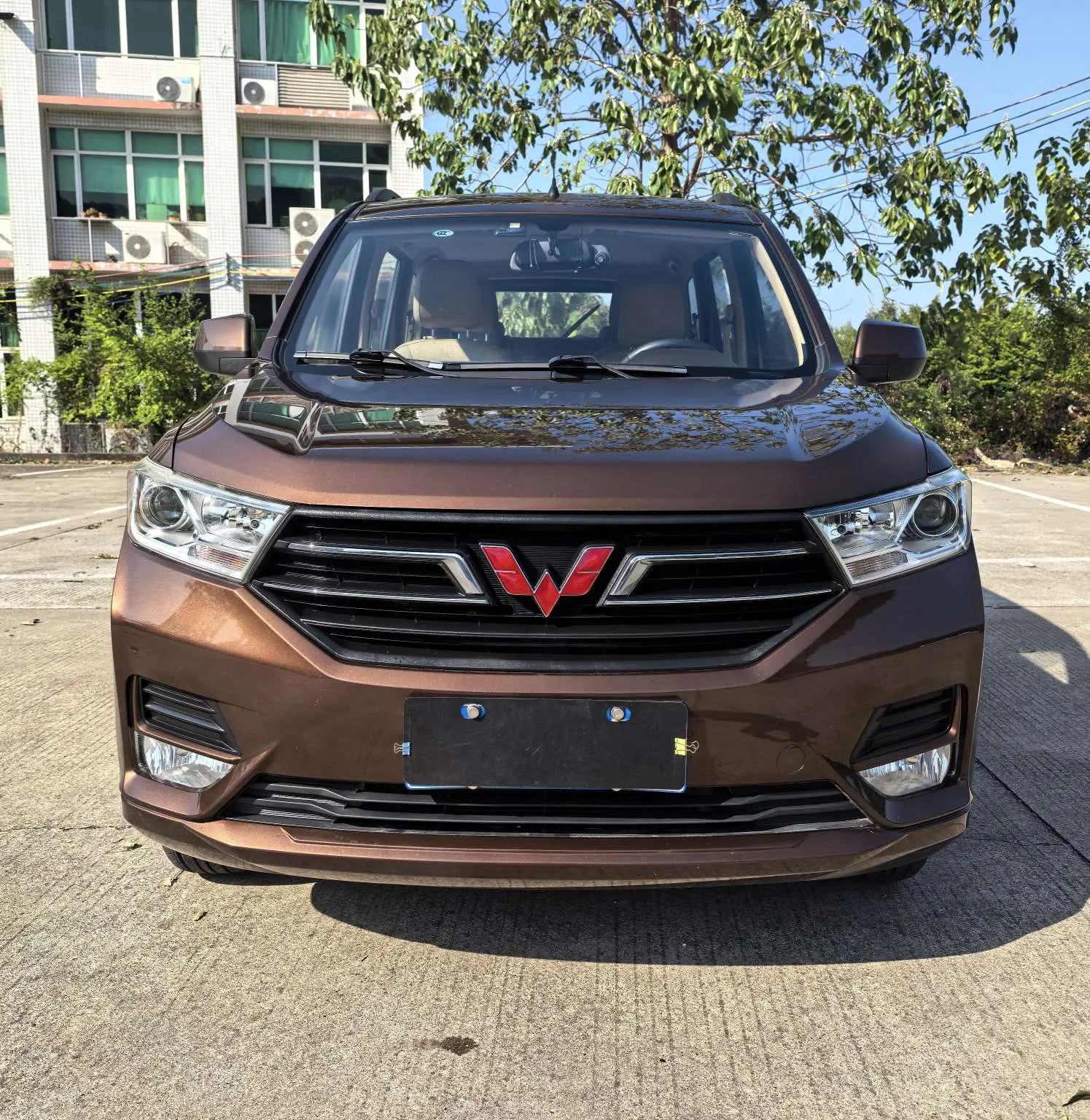 Wuling Hongguang  из Китая