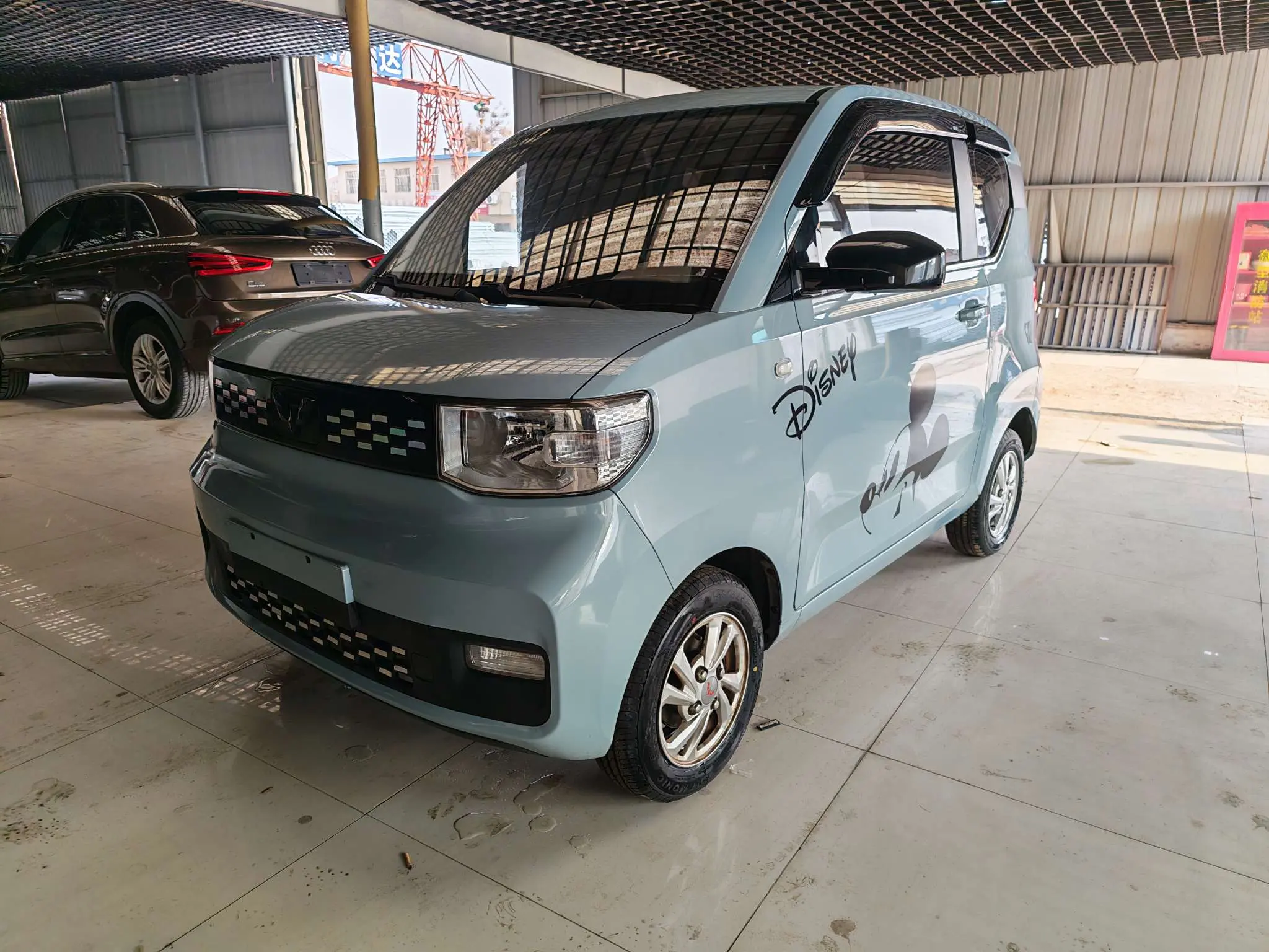 Wuling Hongguang MINIEV  из Китая