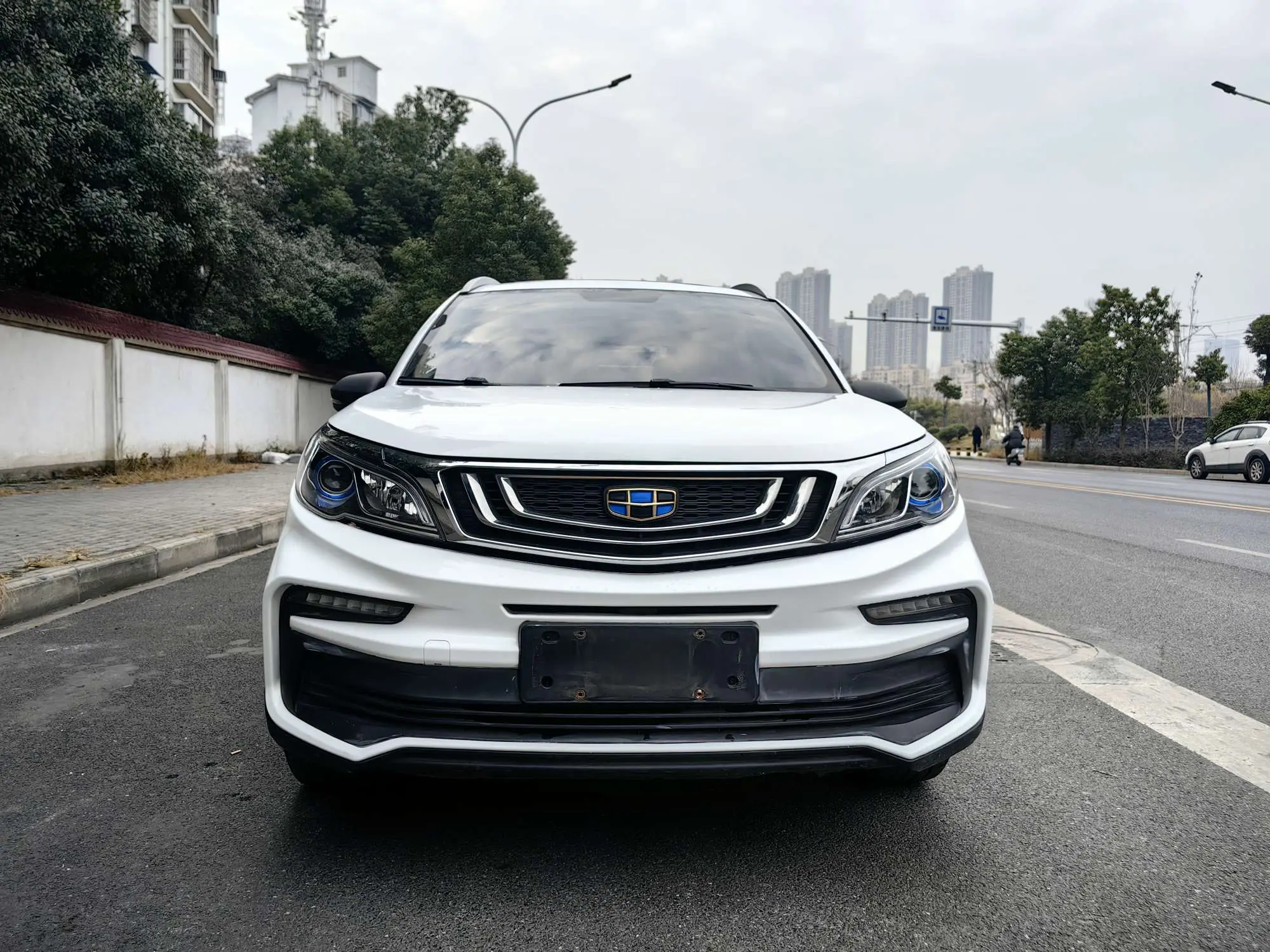 Geely Vision X3  из Китая