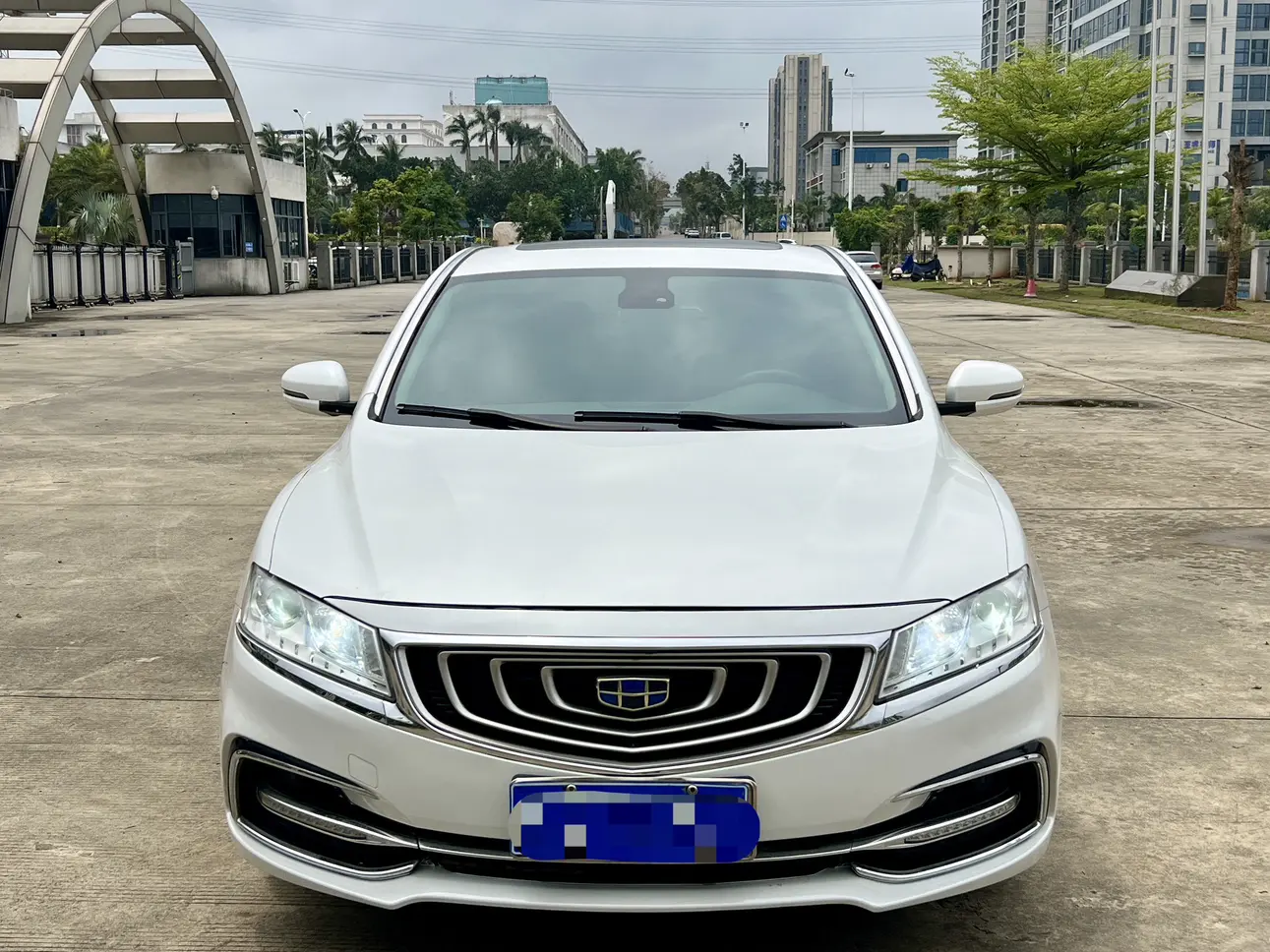 Geely Borui  из Китая