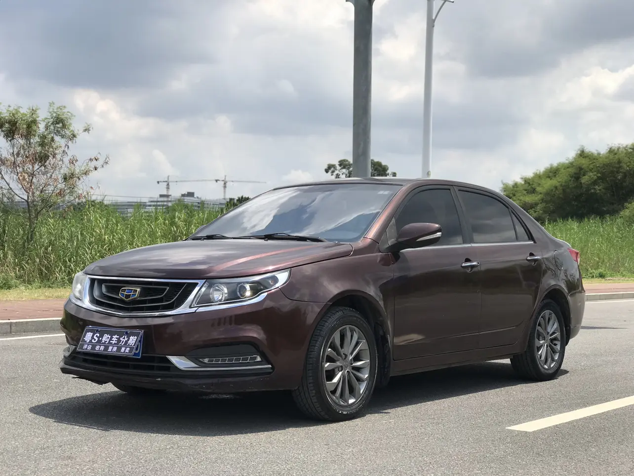 Geely Vision  из Китая