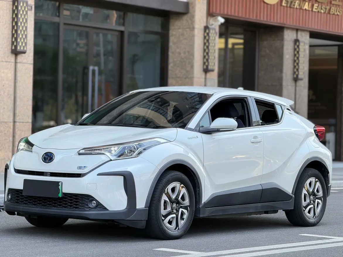Toyota C-HR EV  из Китая