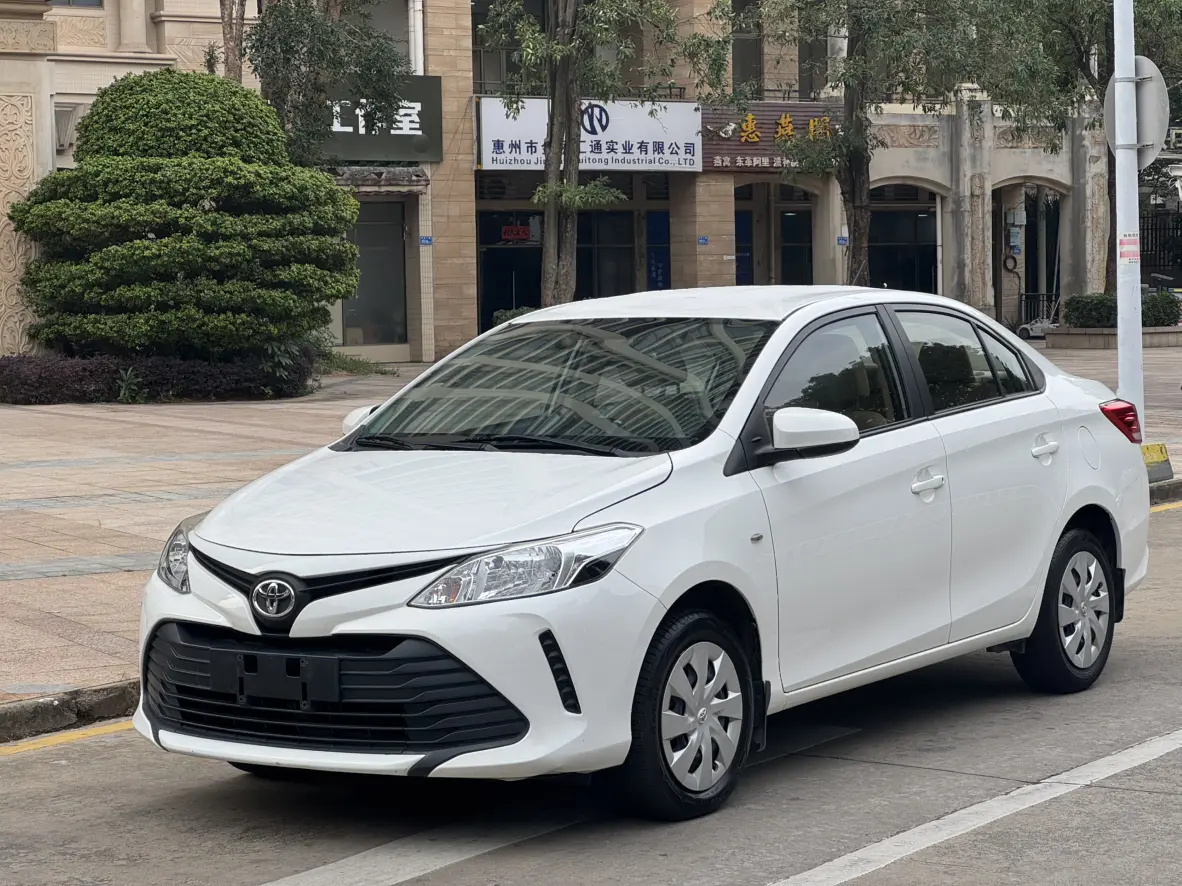 Toyota Vios  из Китая