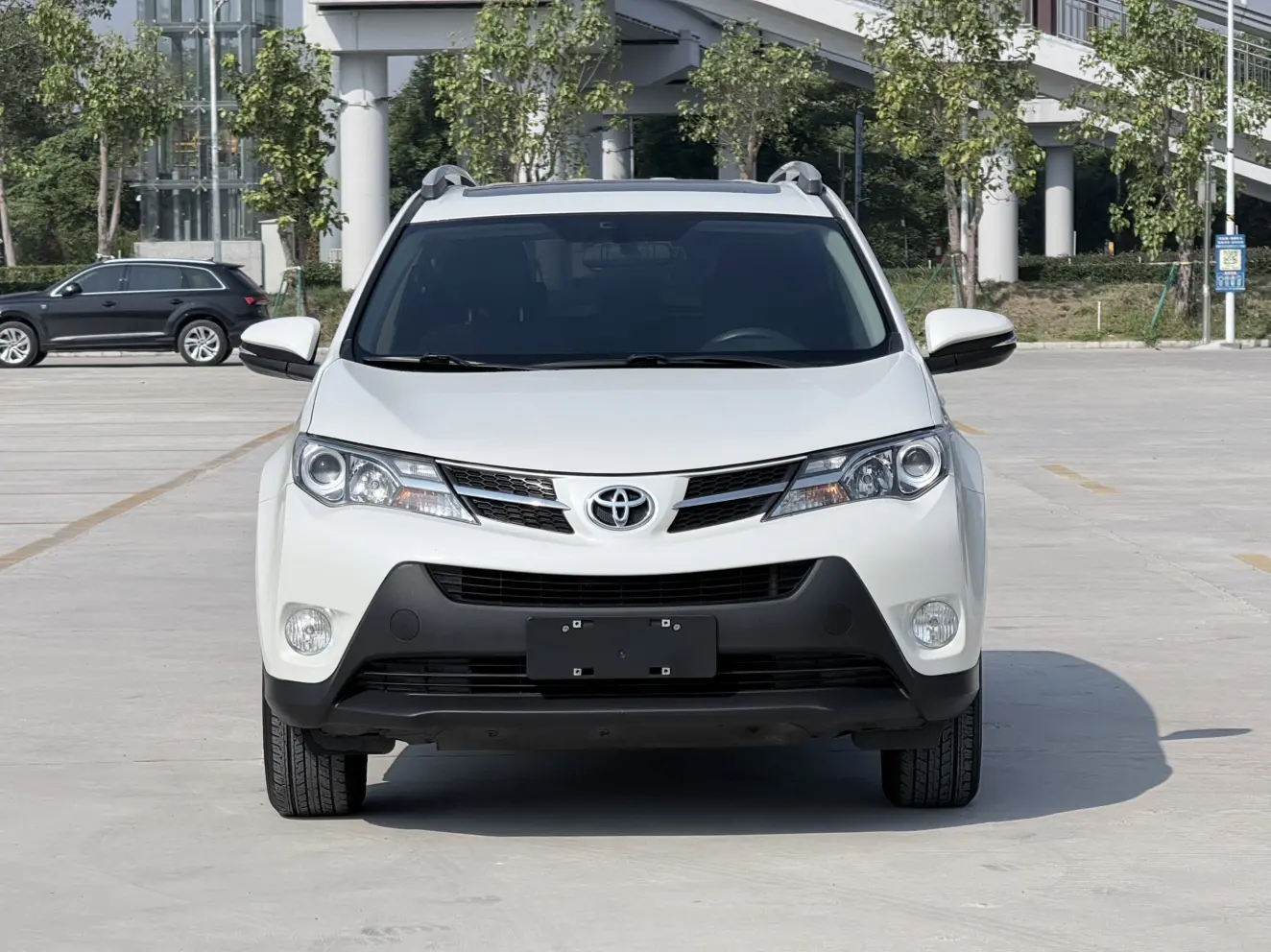 Toyota RAV4  из Китая