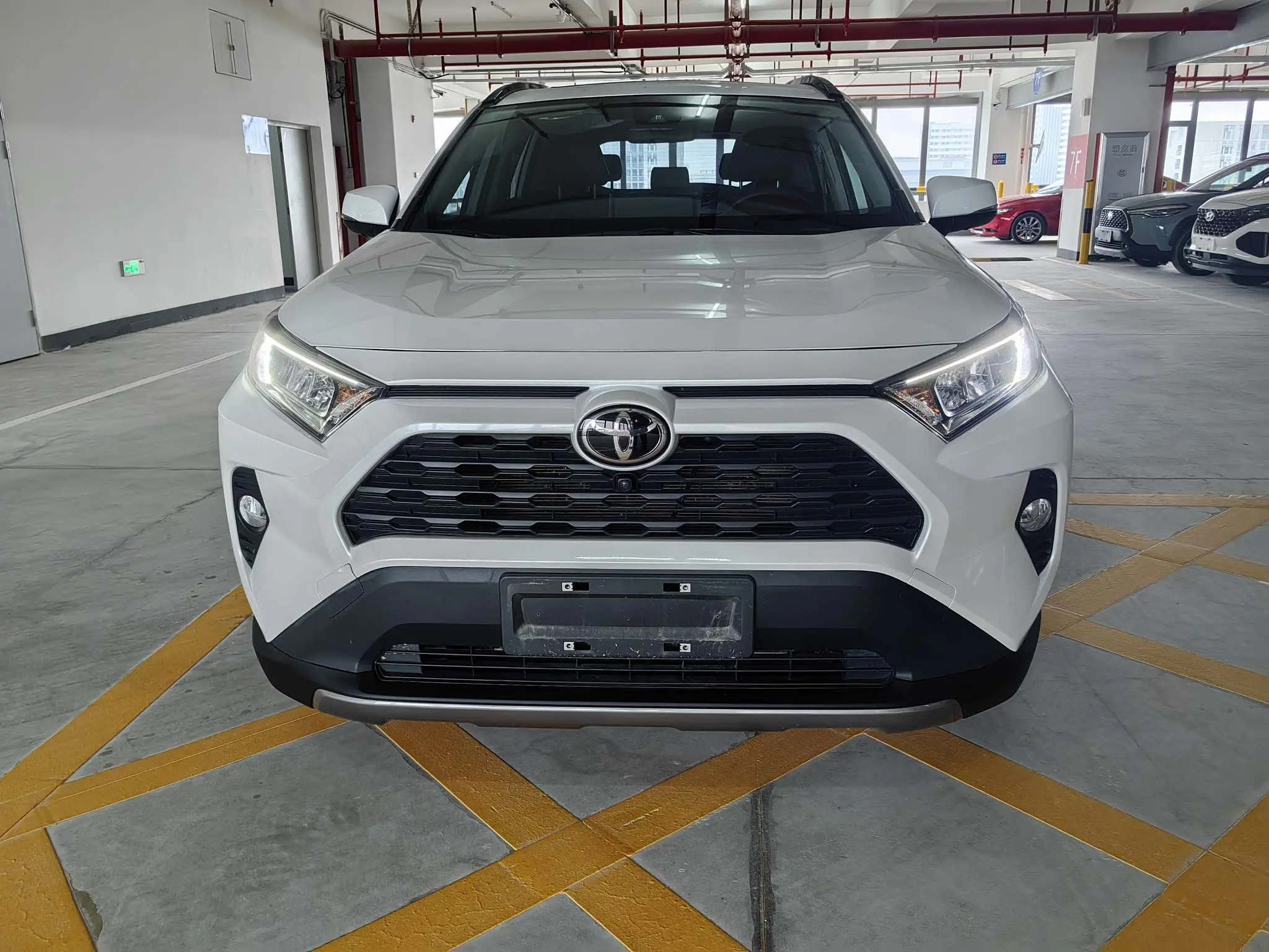 Toyota RAV4  из Китая