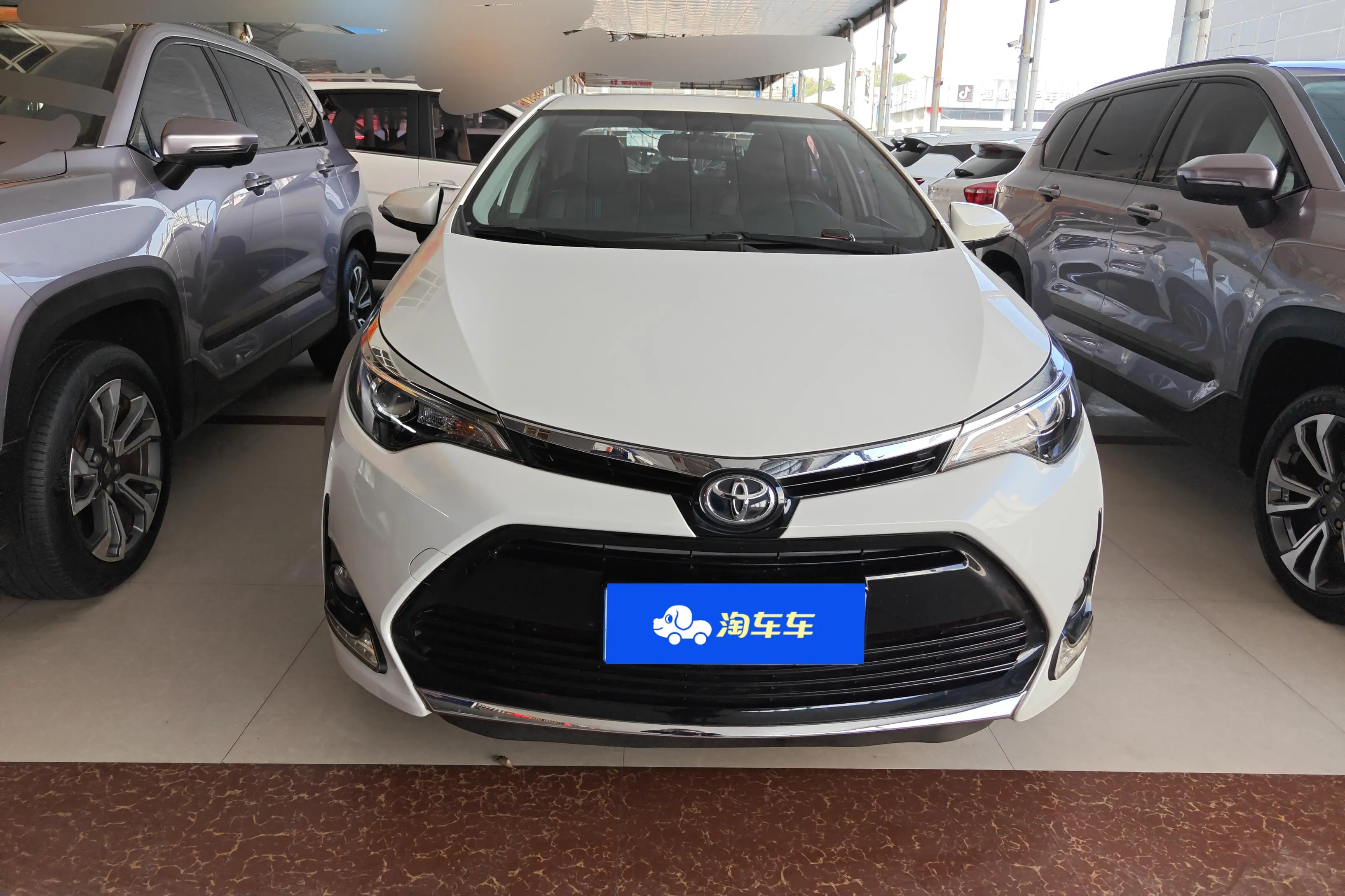 Toyota Levin (Lei Ling)  из Китая