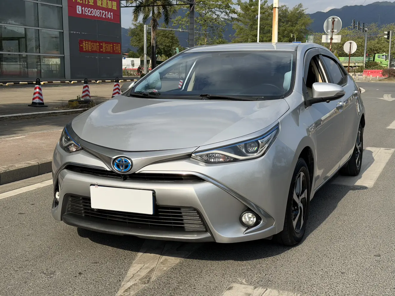 Toyota Levin (Lei Ling)  из Китая