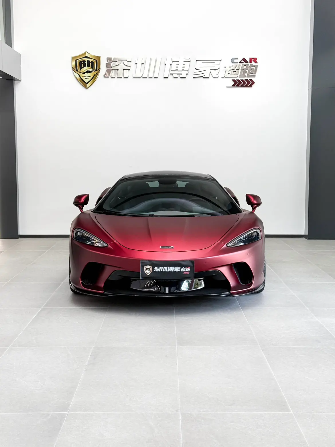 McLaren GT  из Китая