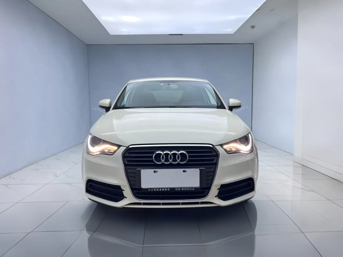 Audi A1  из Китая