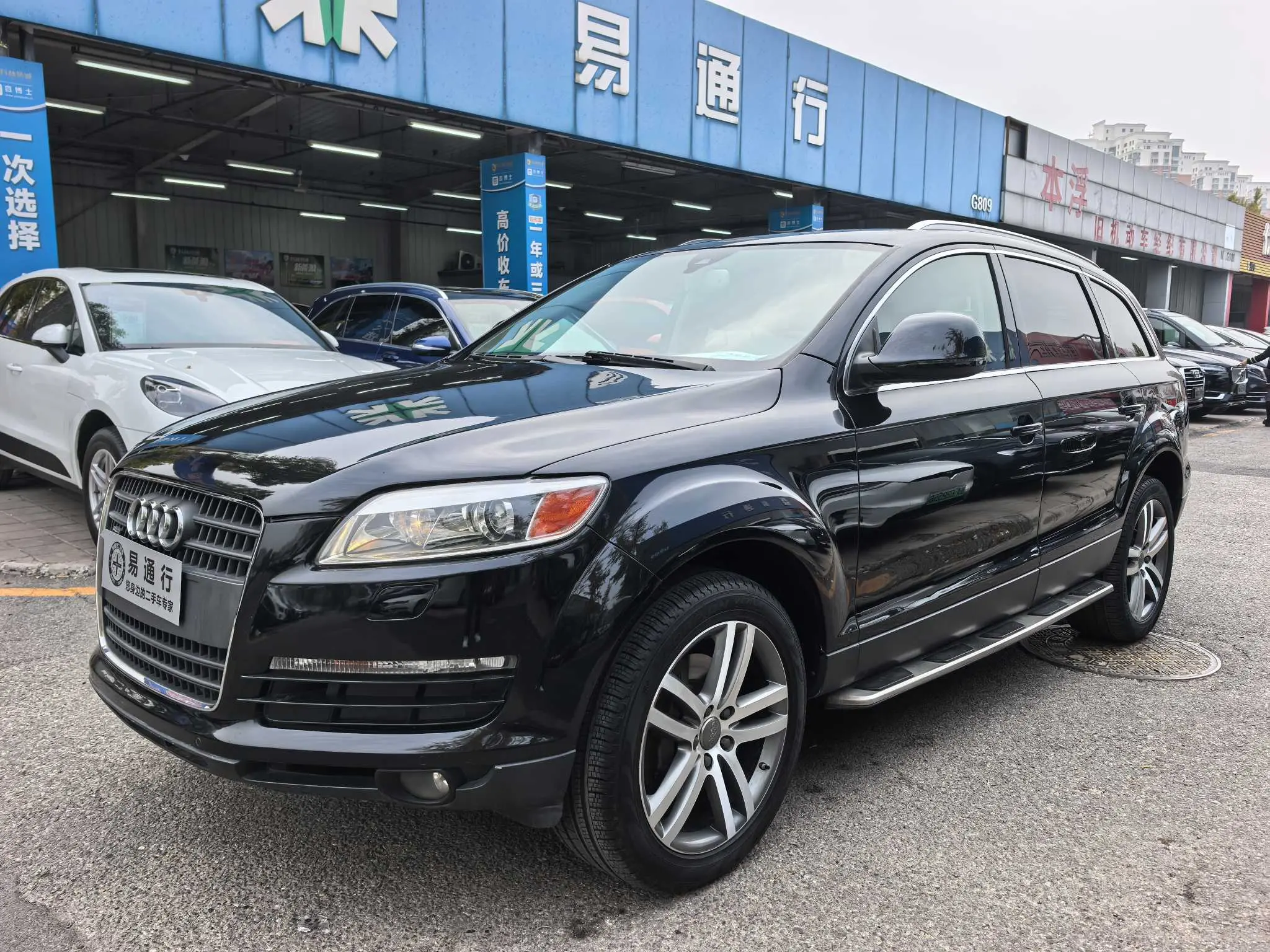 Audi Q7  из Китая