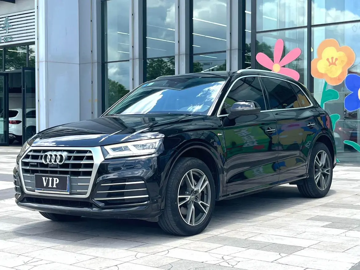 Audi Q5L  из Китая