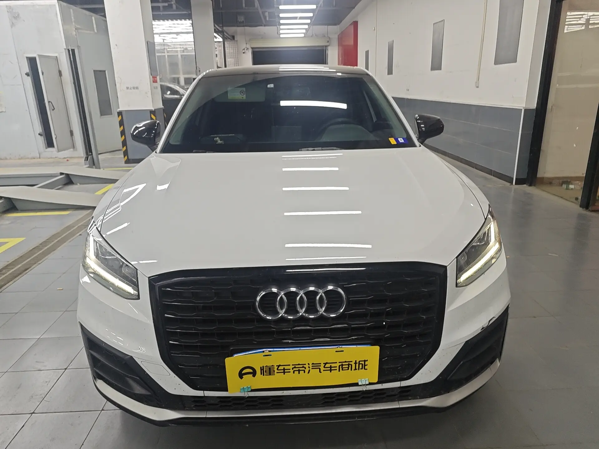 Audi Q2L  из Китая