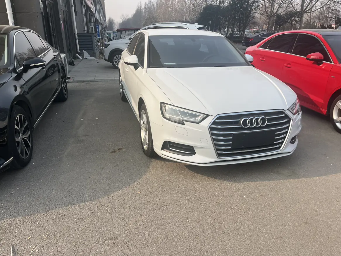 Audi A3  из Китая