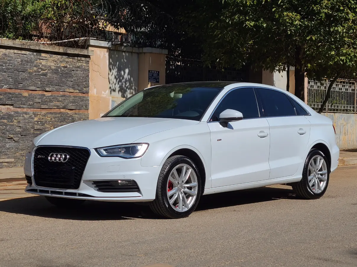 Audi A3  из Китая