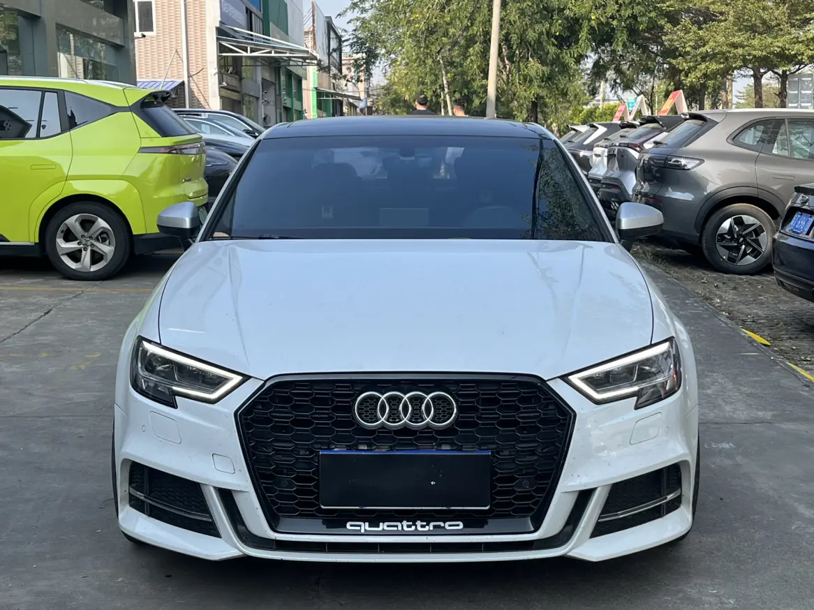 Audi A3  из Китая