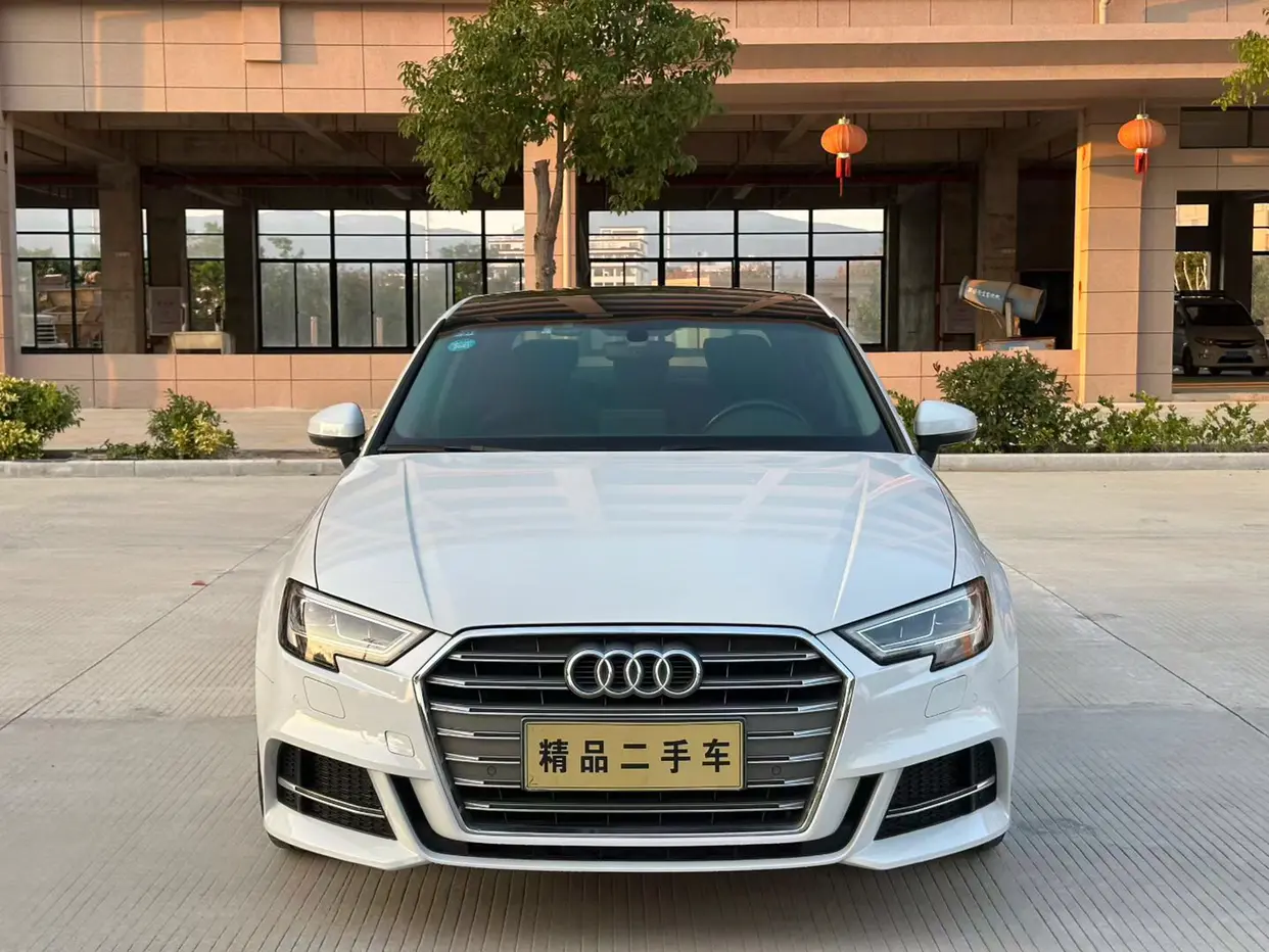 Audi A3  из Китая