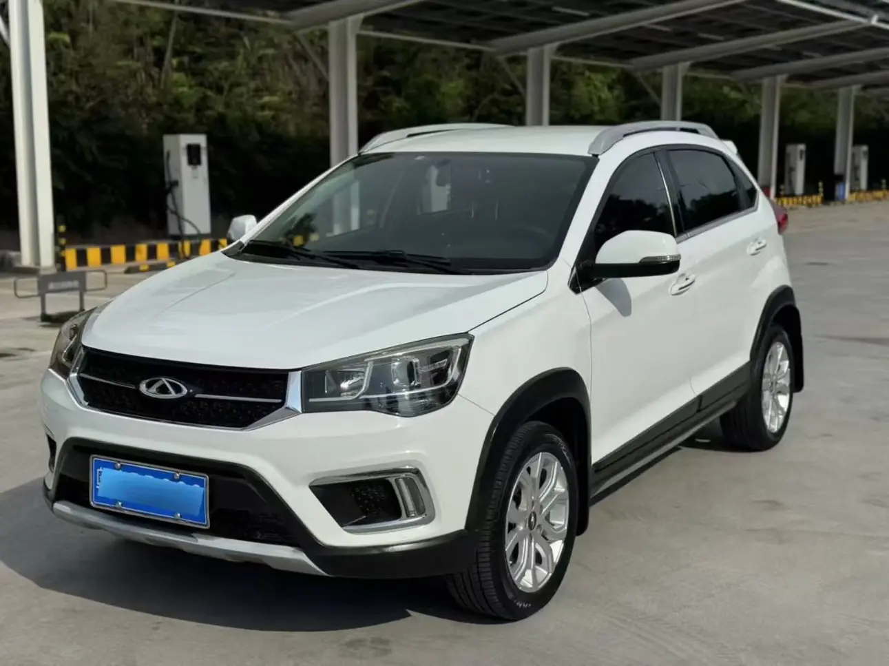 Chery Tiggo 3x  из Китая