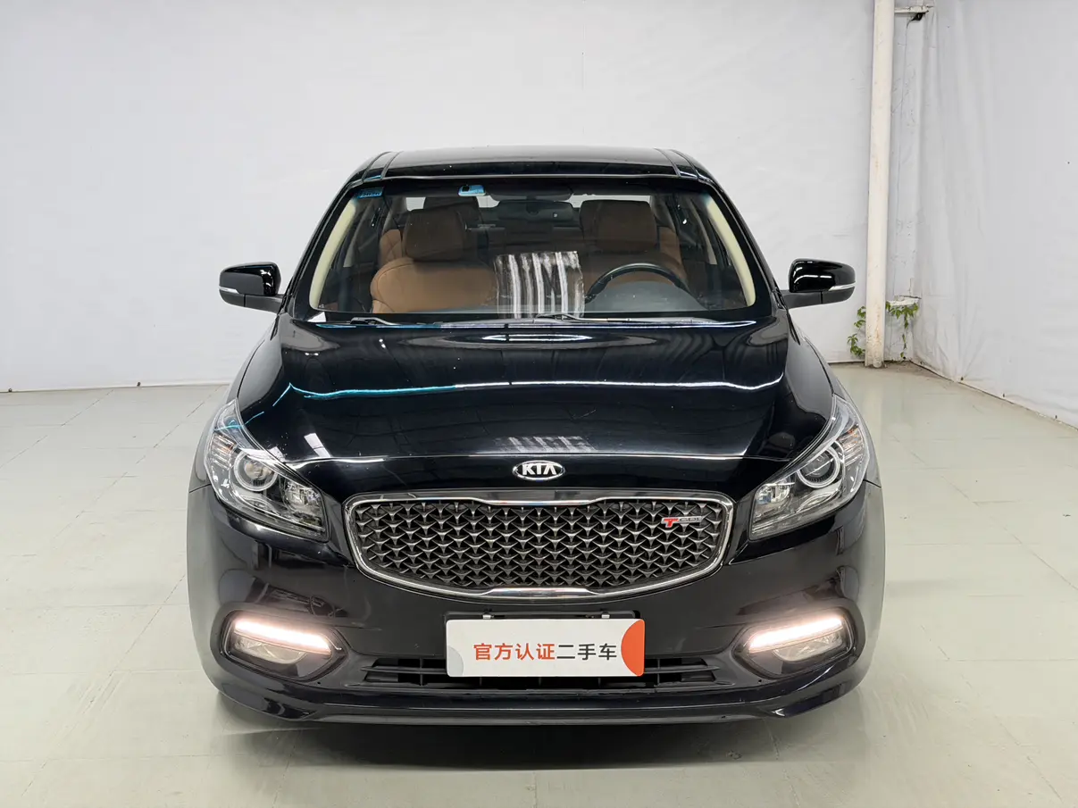 Kia K4  из Китая