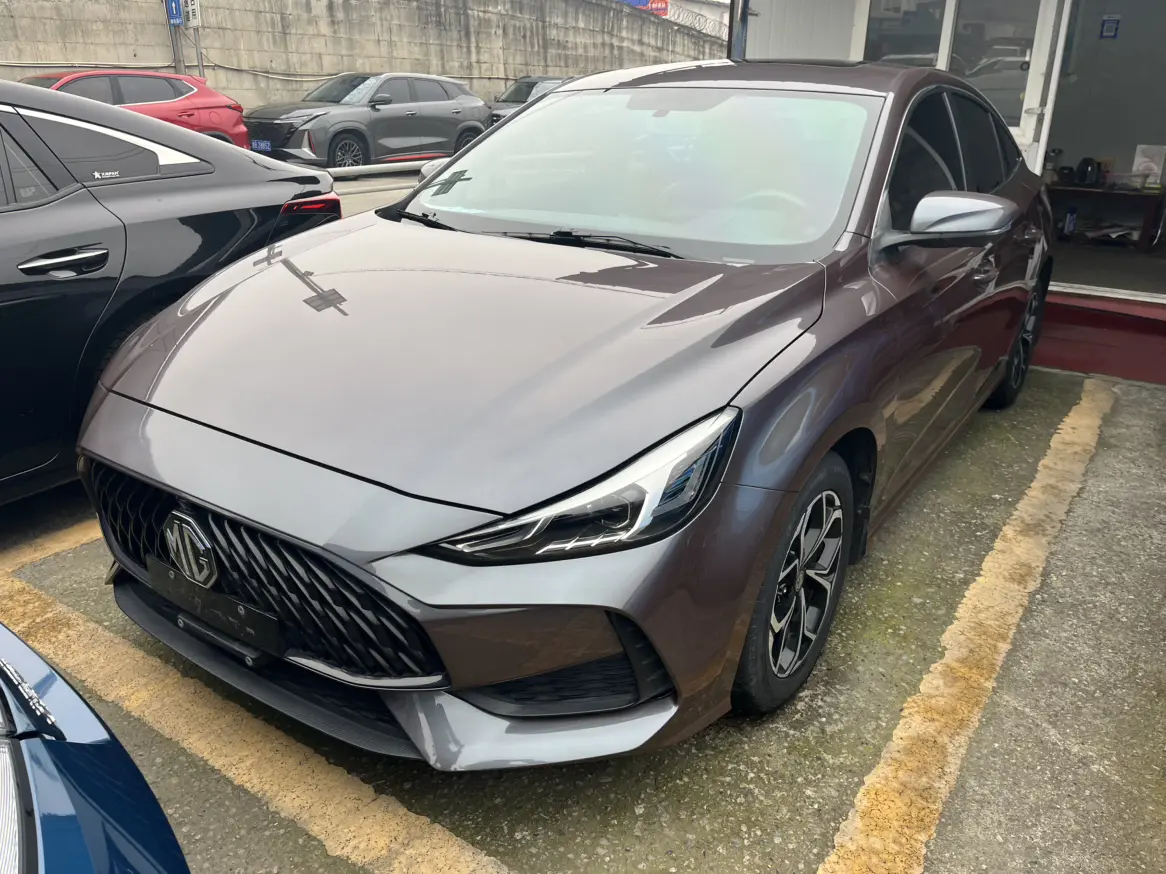 MG 5  из Китая