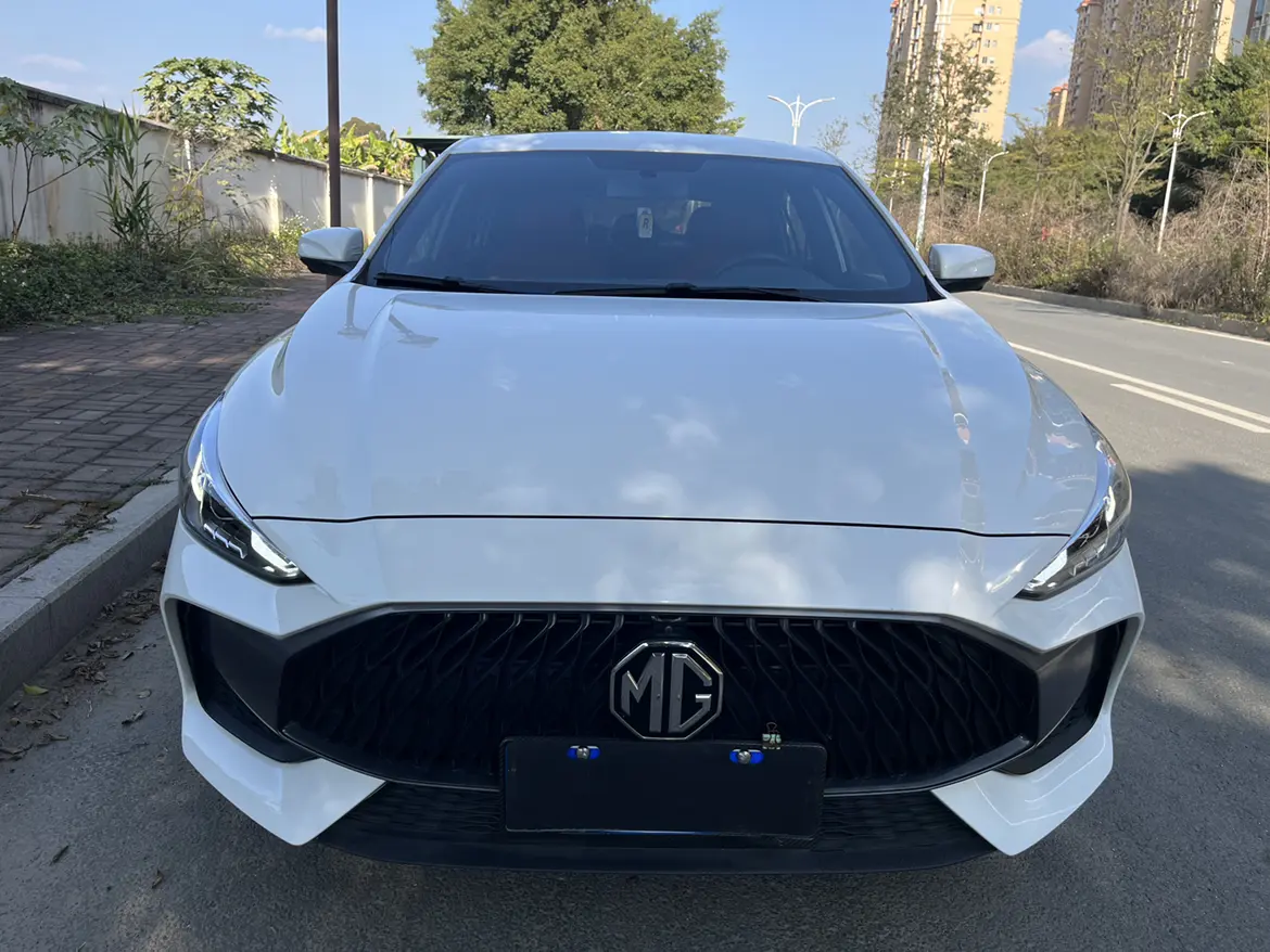 MG 5  из Китая