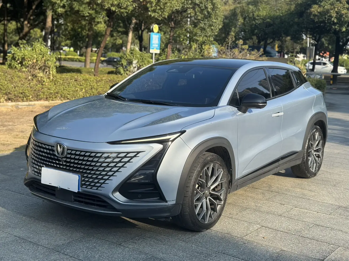 Changan UNI-T  из Китая