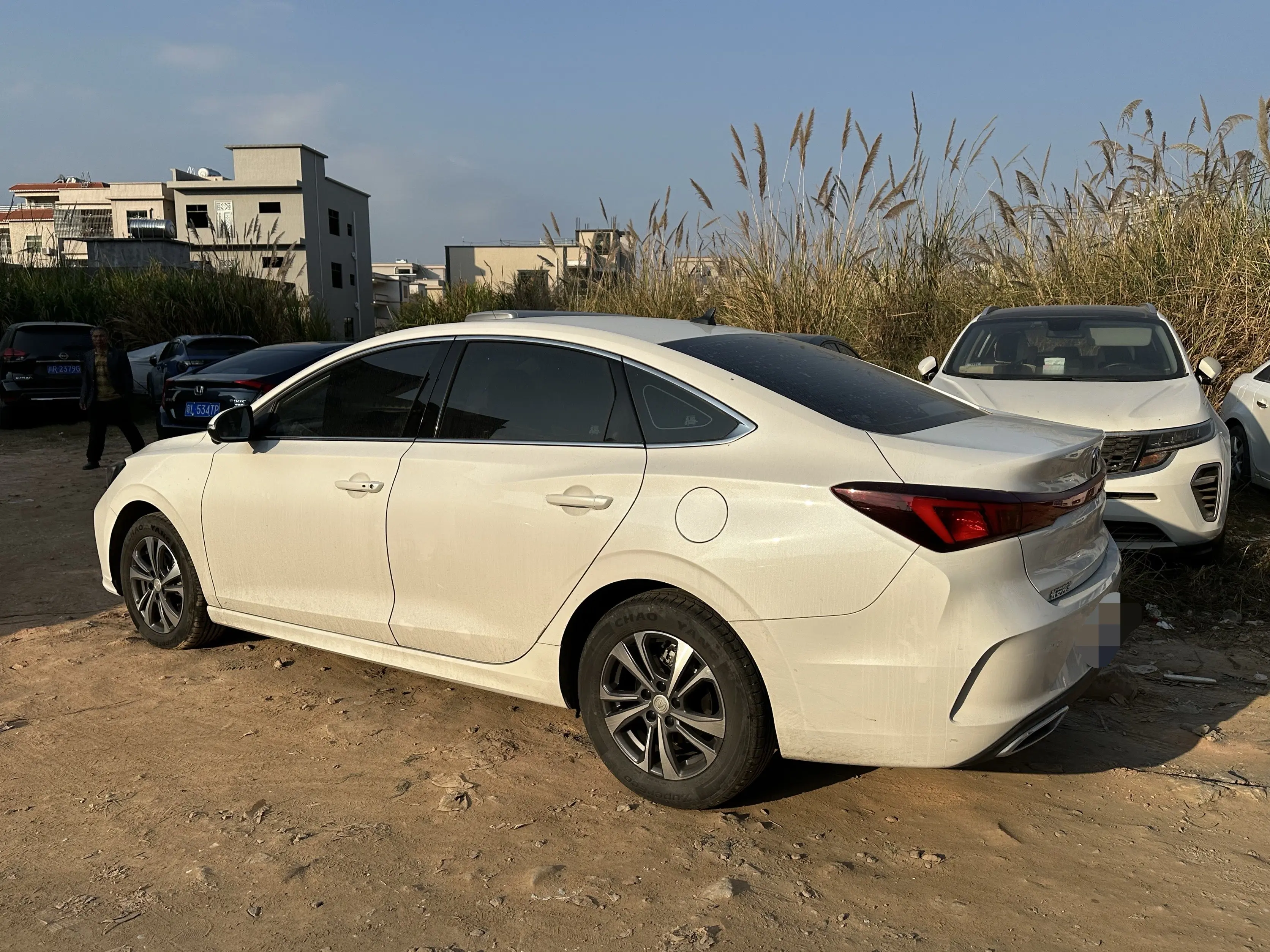 Changan Escape  из Китая