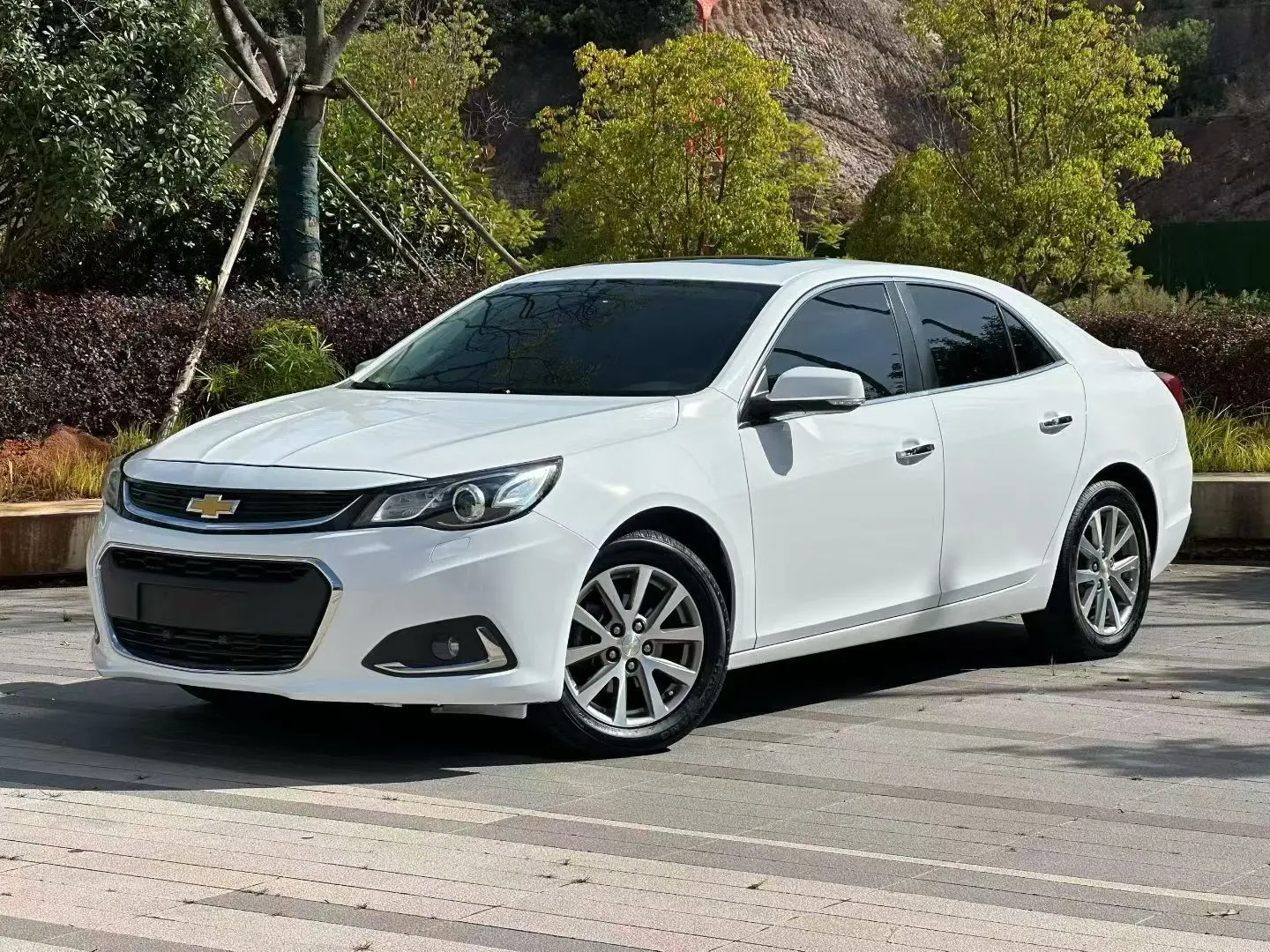 Chevrolet Malibu  из Китая