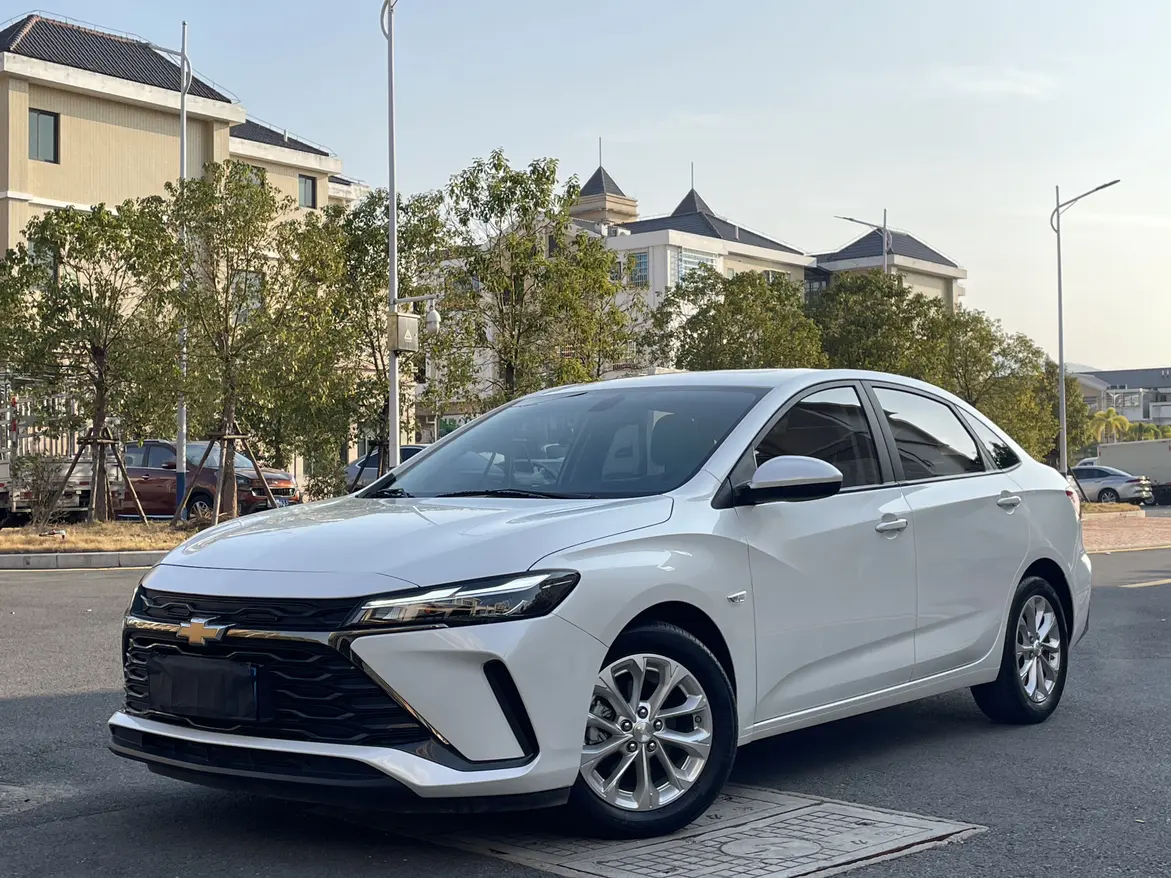 Chevrolet Monza (Cruze)  из Китая