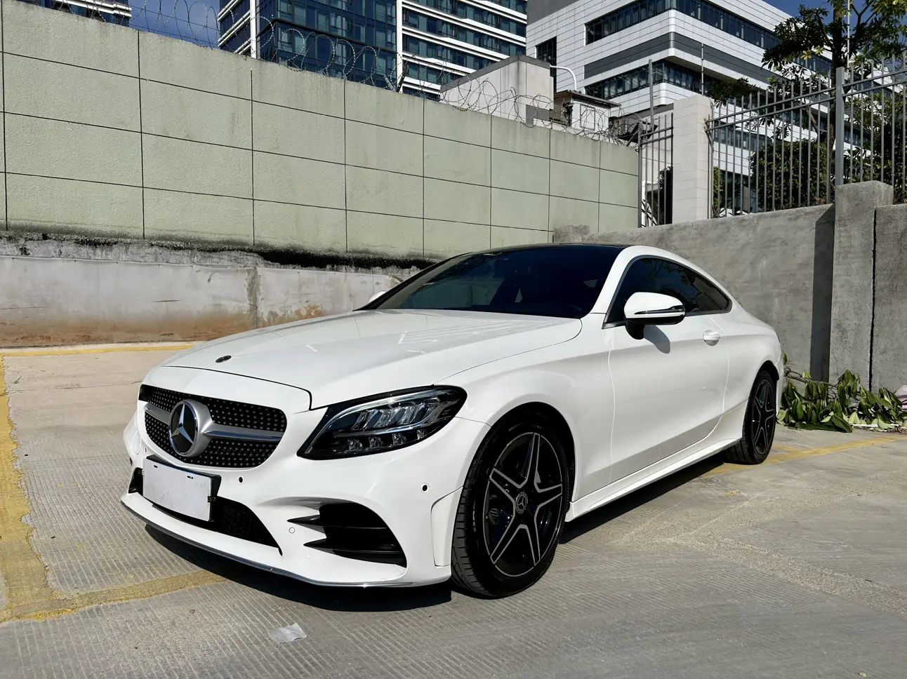 Mercedes-Benz C-Class  из Китая