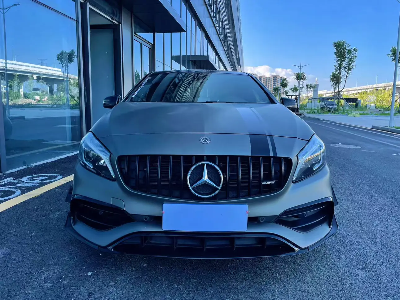 Mercedes-Benz A-Class AMG  из Китая