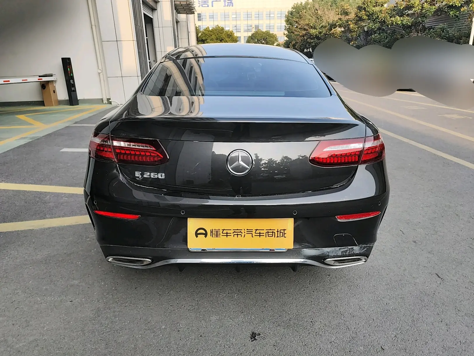 Mercedes-Benz E-Class  из Китая