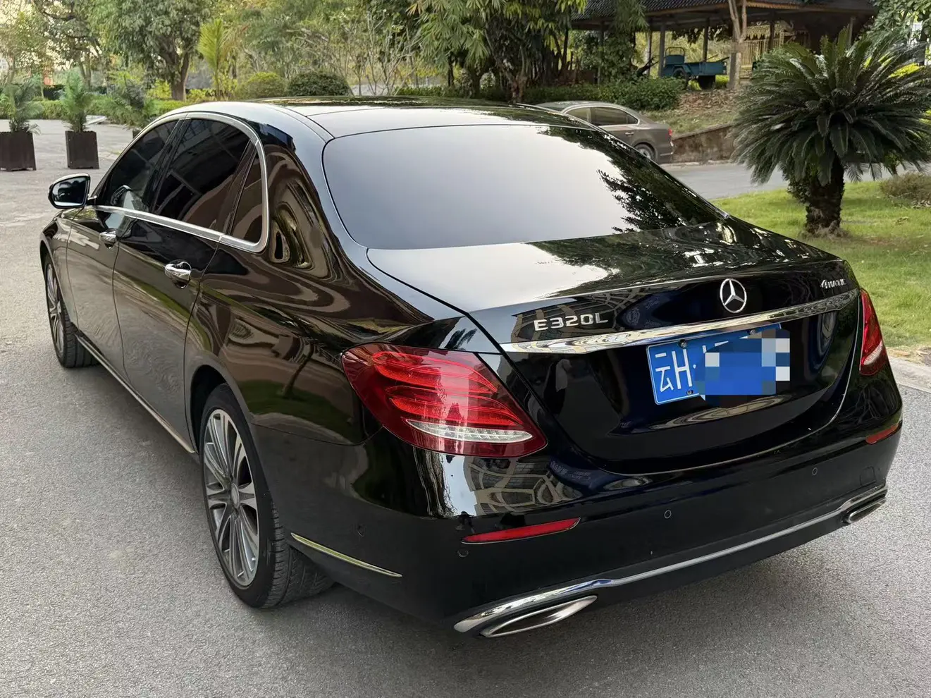 Mercedes-Benz E-Class  из Китая