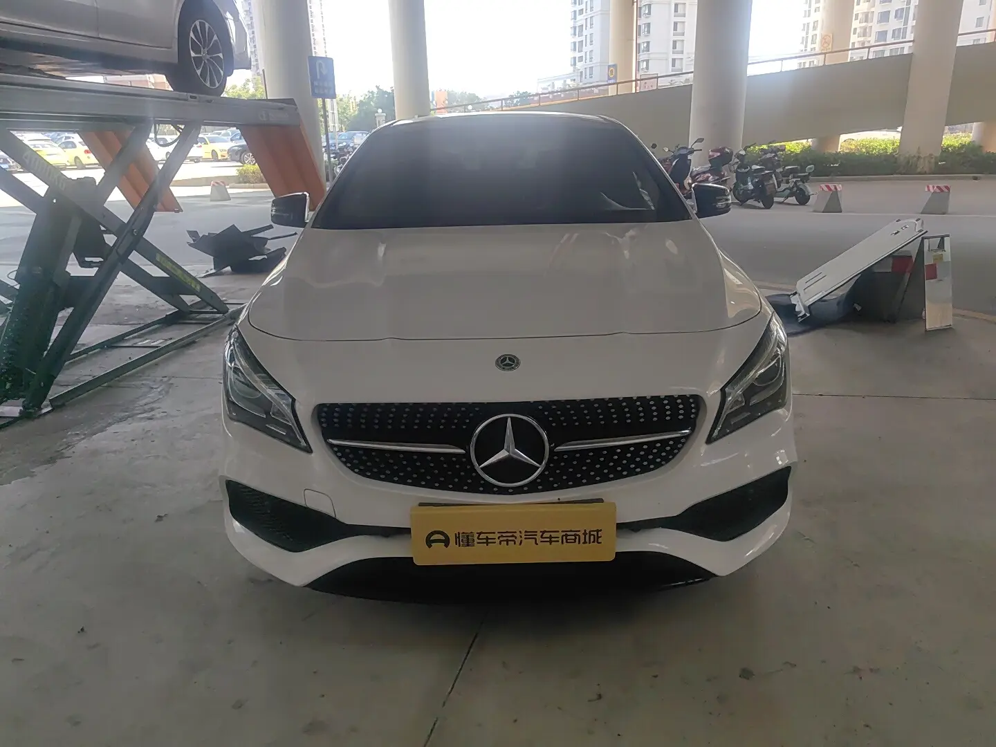 Mercedes-Benz Mercedes CLA  из Китая