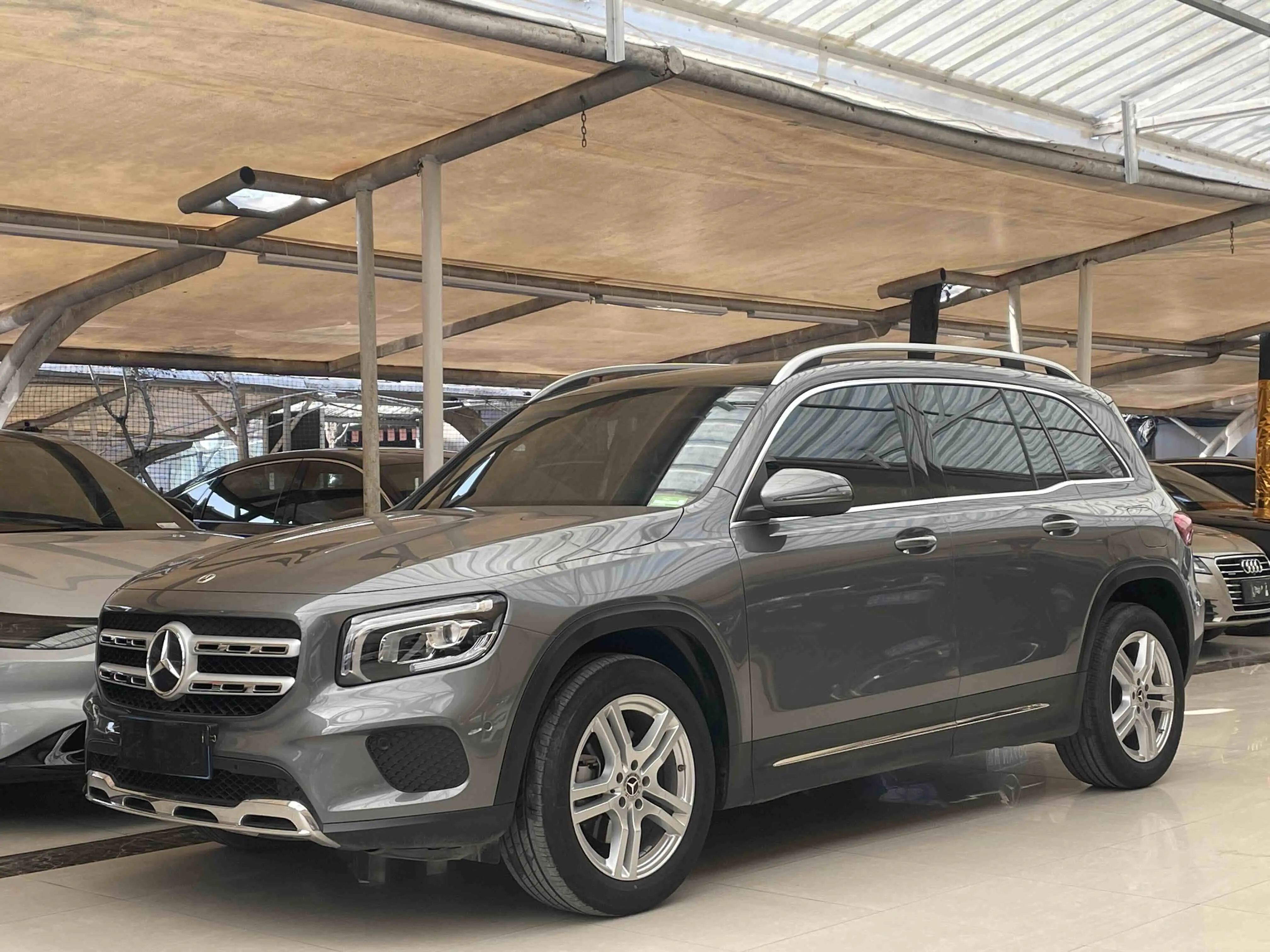 Mercedes-Benz GLB  из Китая