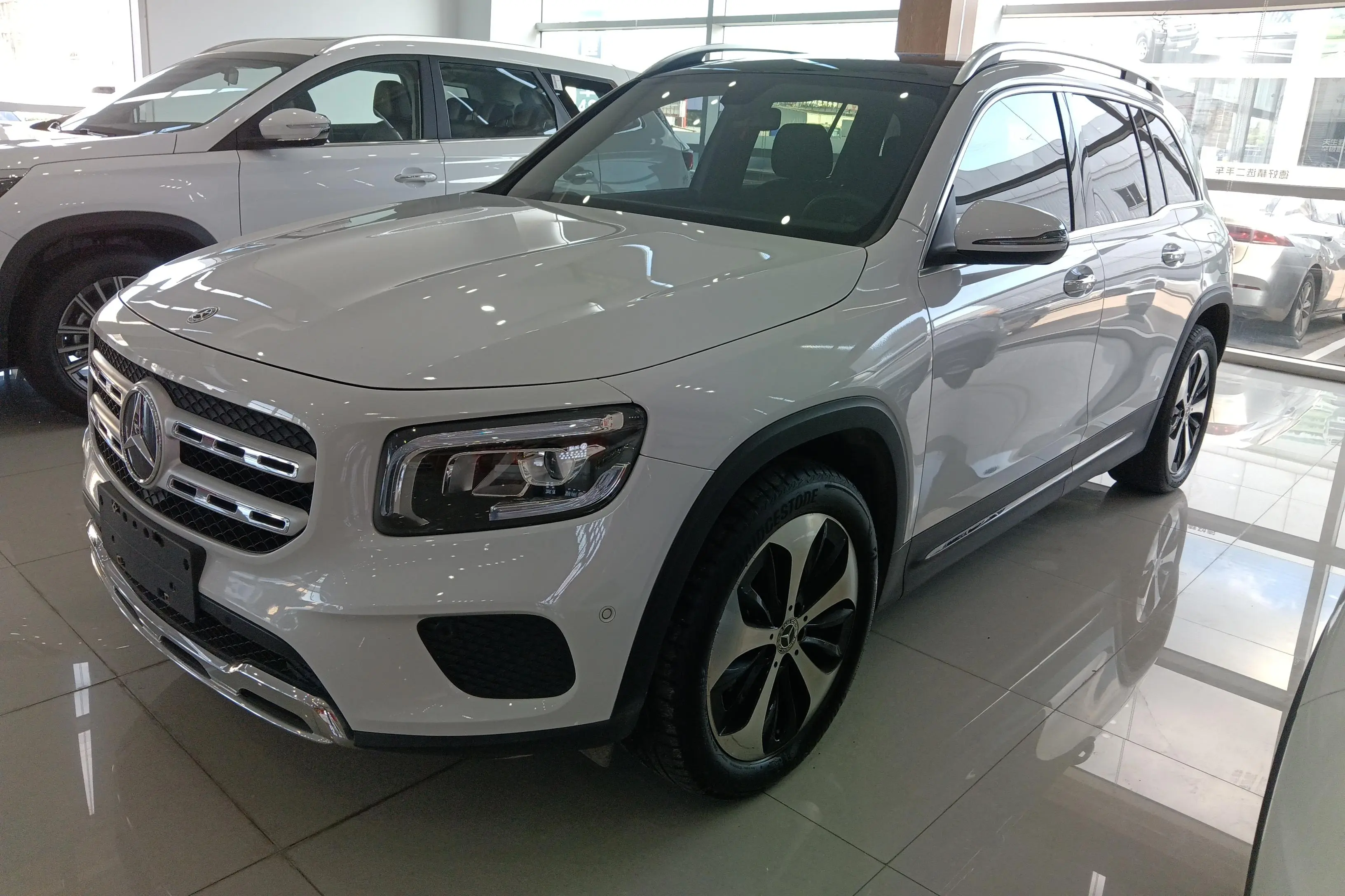 Mercedes-Benz GLB  из Китая
