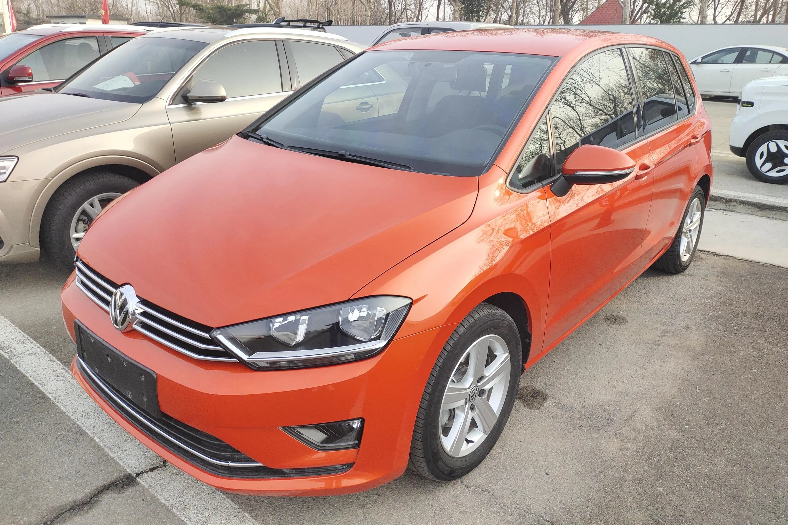 Volkswagen Golf·Jialu  из Китая