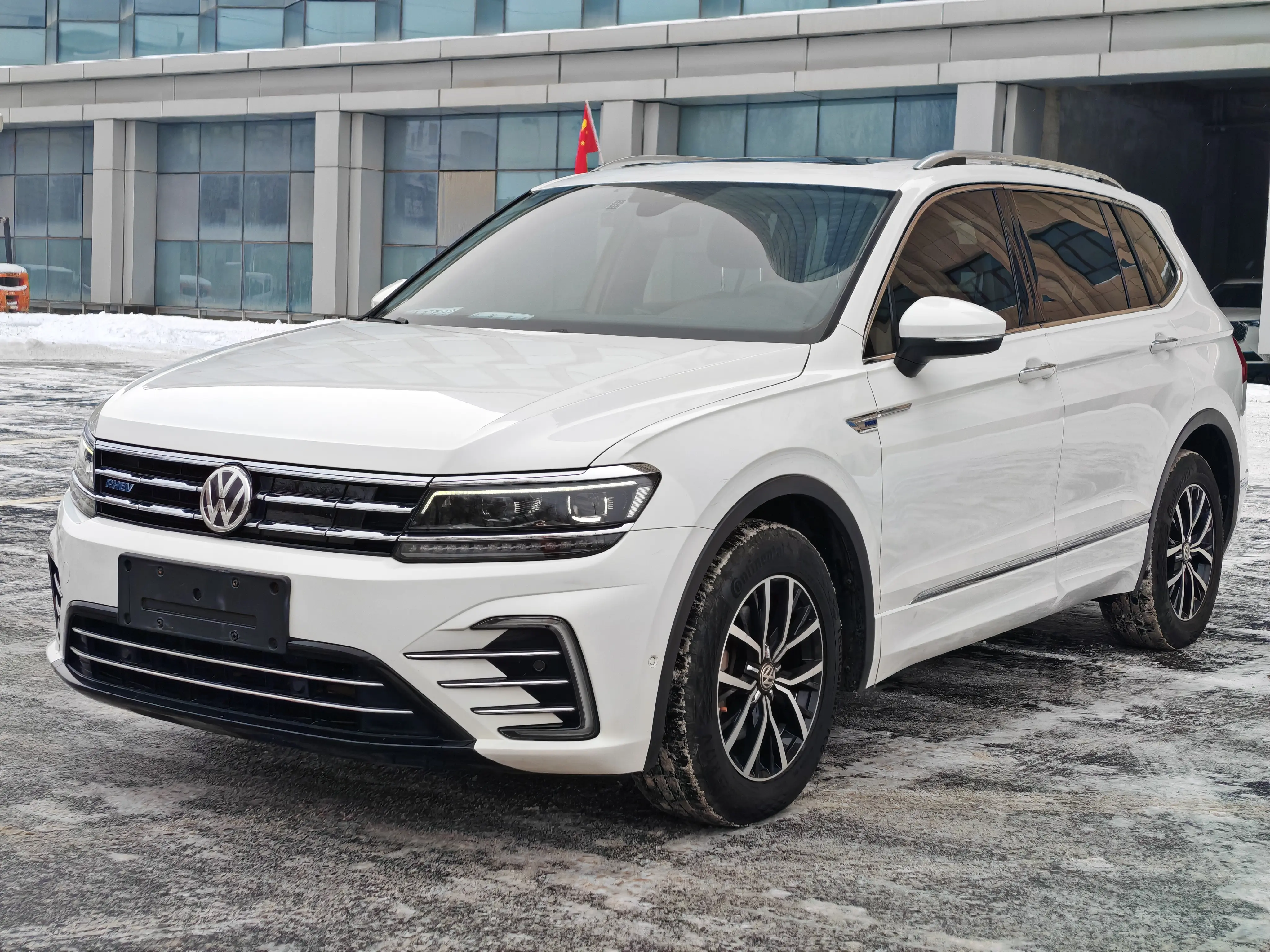 Volkswagen Tiguan L PHEV  из Китая