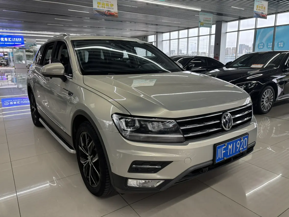 Volkswagen Tiguan L  из Китая