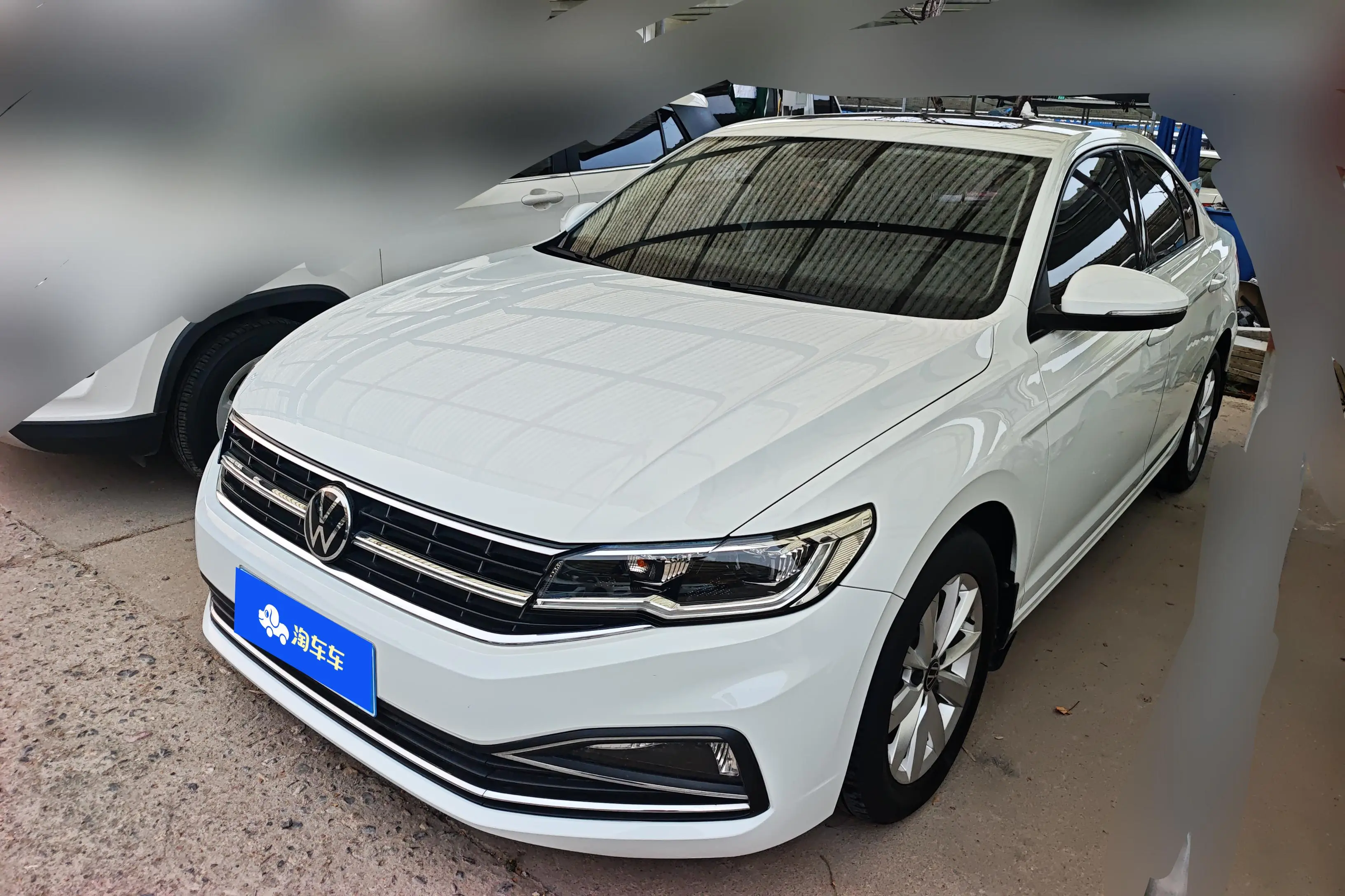 Volkswagen Bora  из Китая