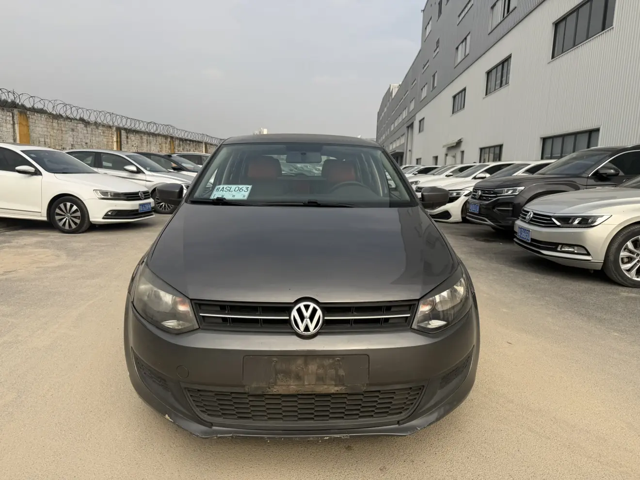Volkswagen Polo  из Китая