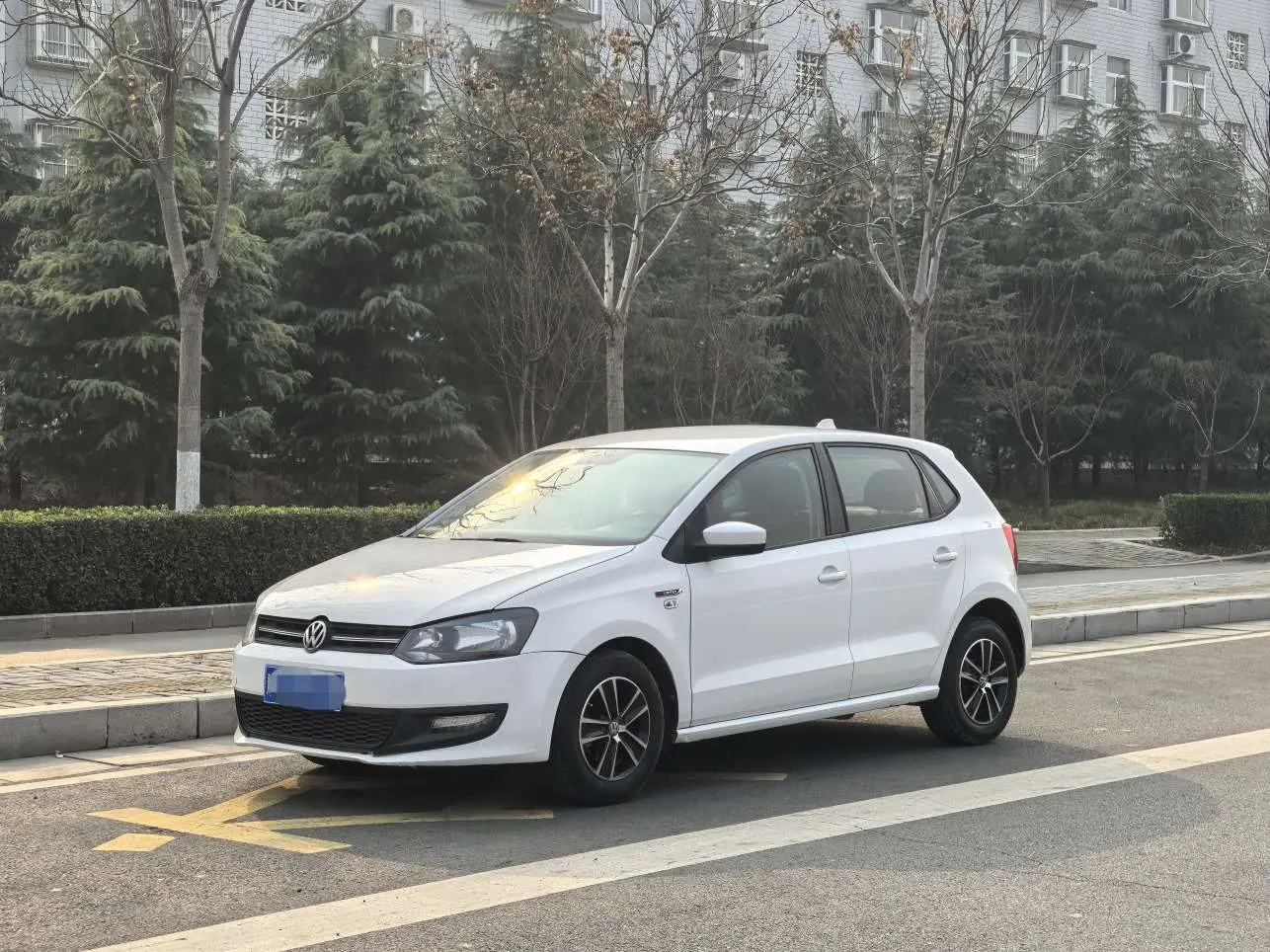 Volkswagen Polo  из Китая