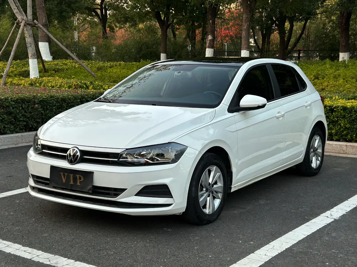 Volkswagen Polo  из Китая