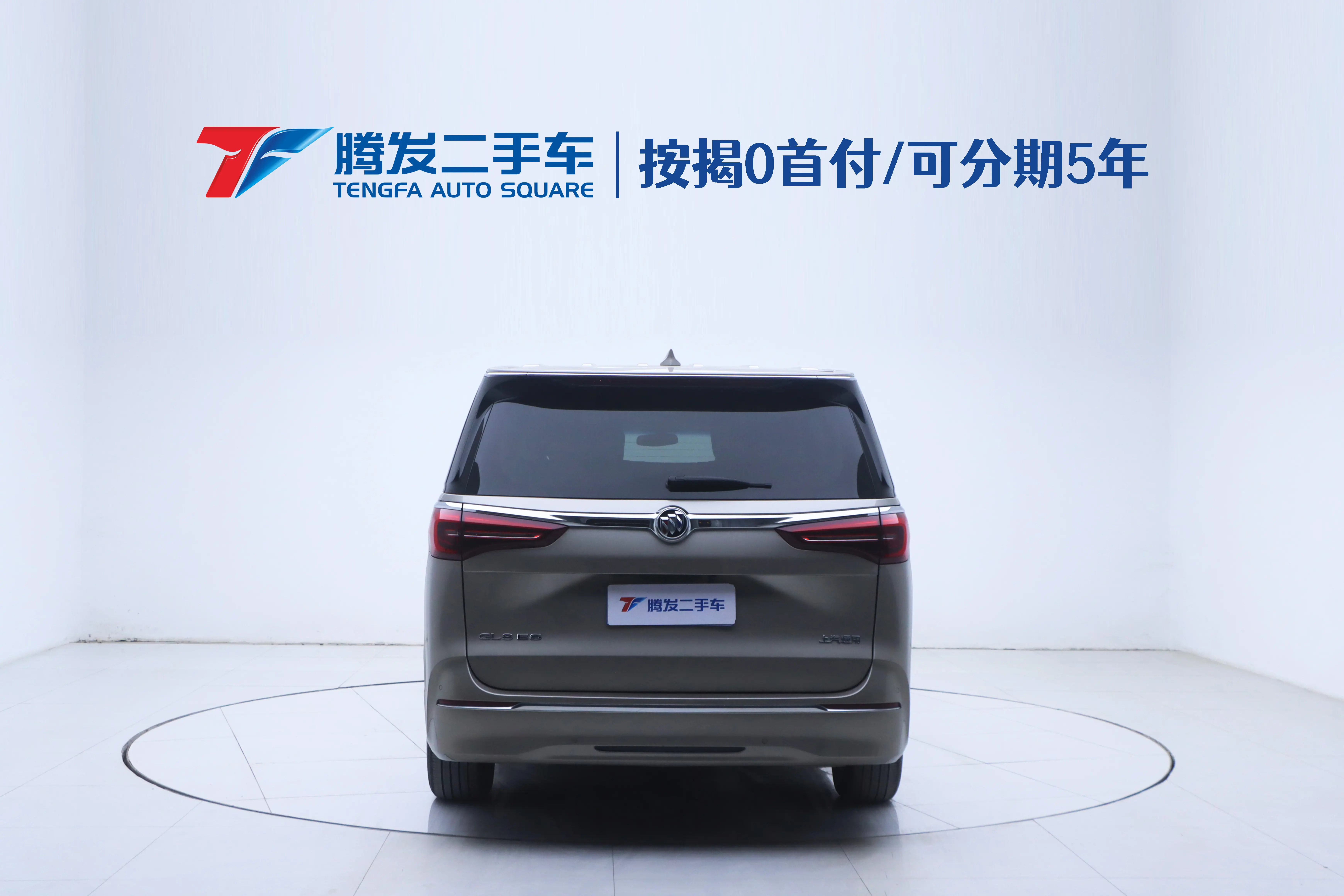 Buick GL8  из Китая