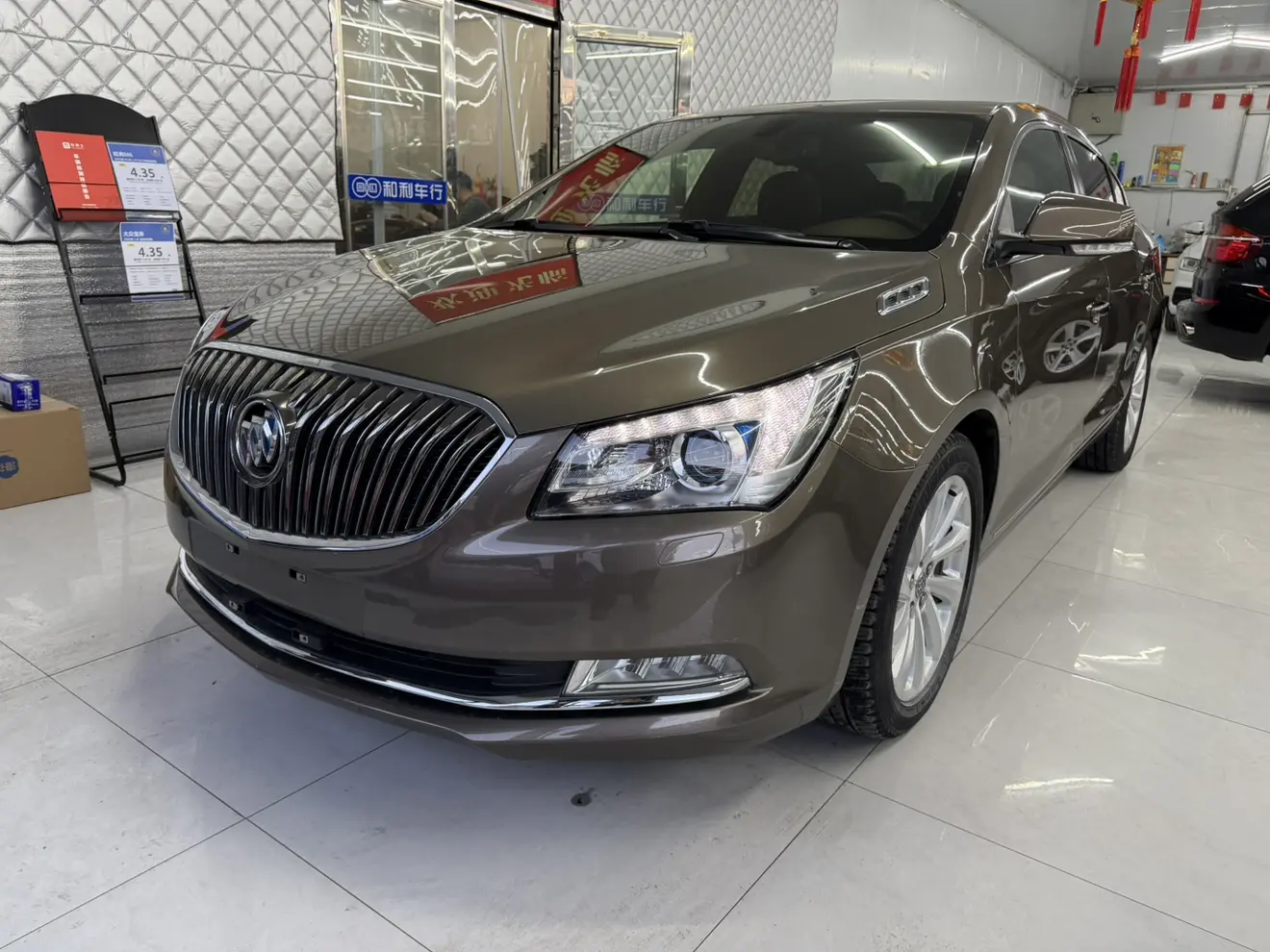 Buick LaCrosse  из Китая