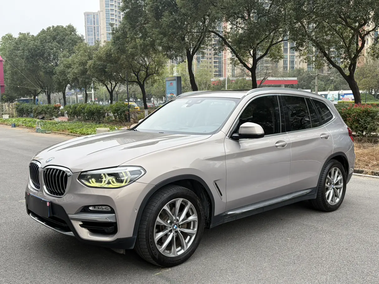 BMW X3  из Китая