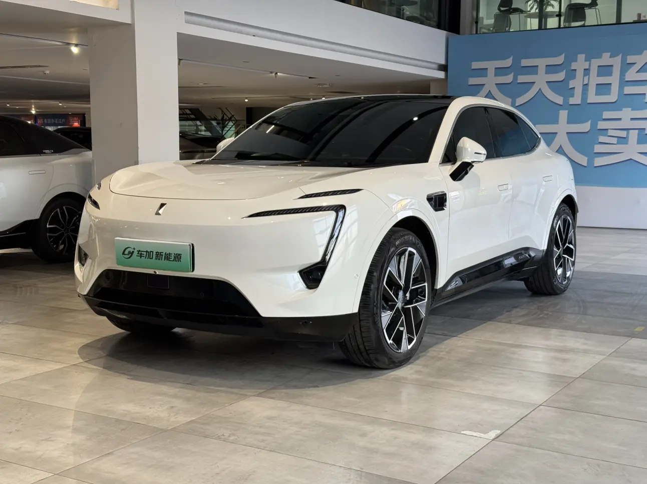 AVATR 11  из Китая